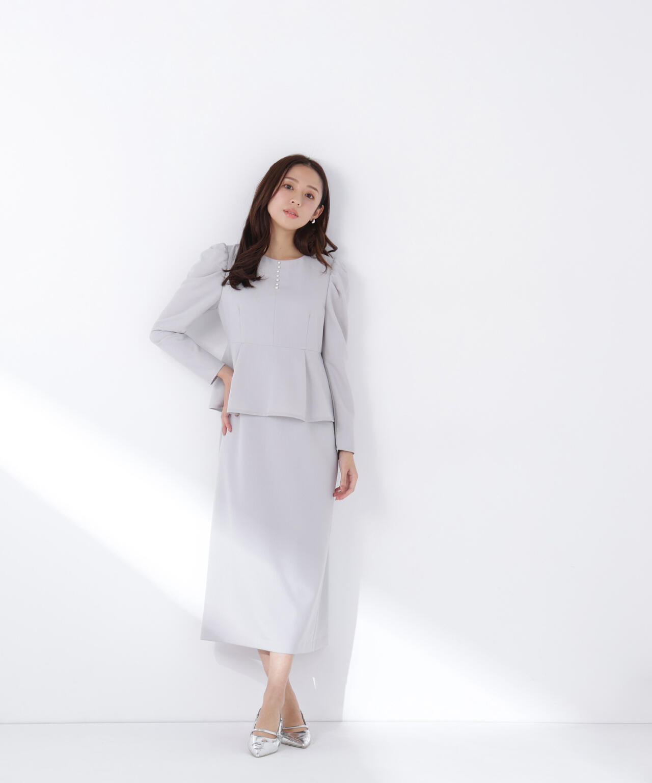 ラインパールペプラムワンピース