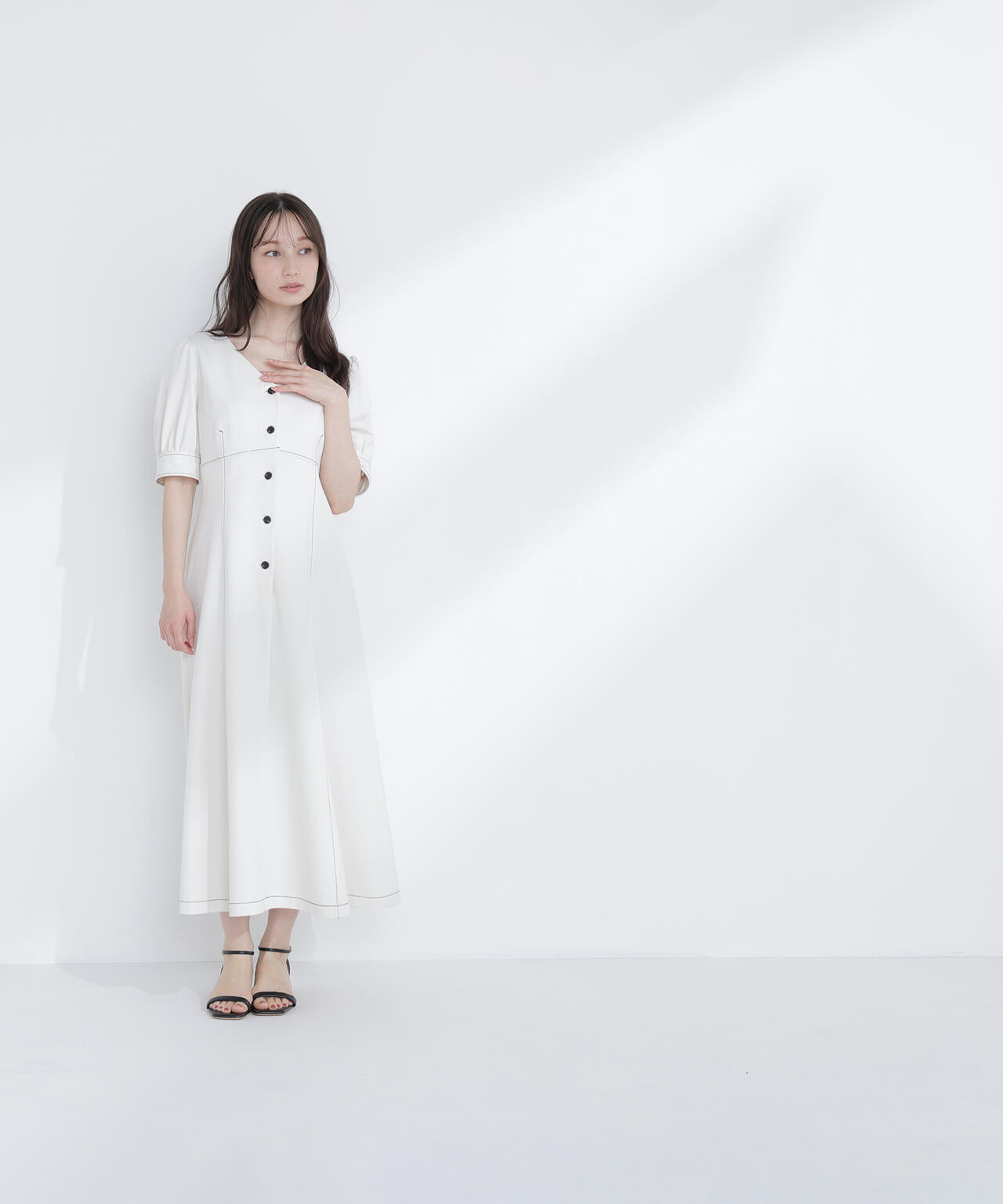 【6/5~6/7 オンライン限定2buy10%OFF対象】バイカラーステッチワンピース