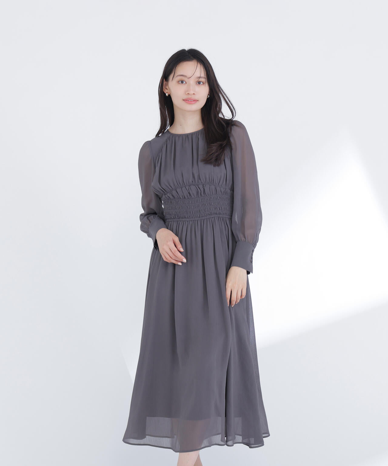 楊柳シャーリングワンピース