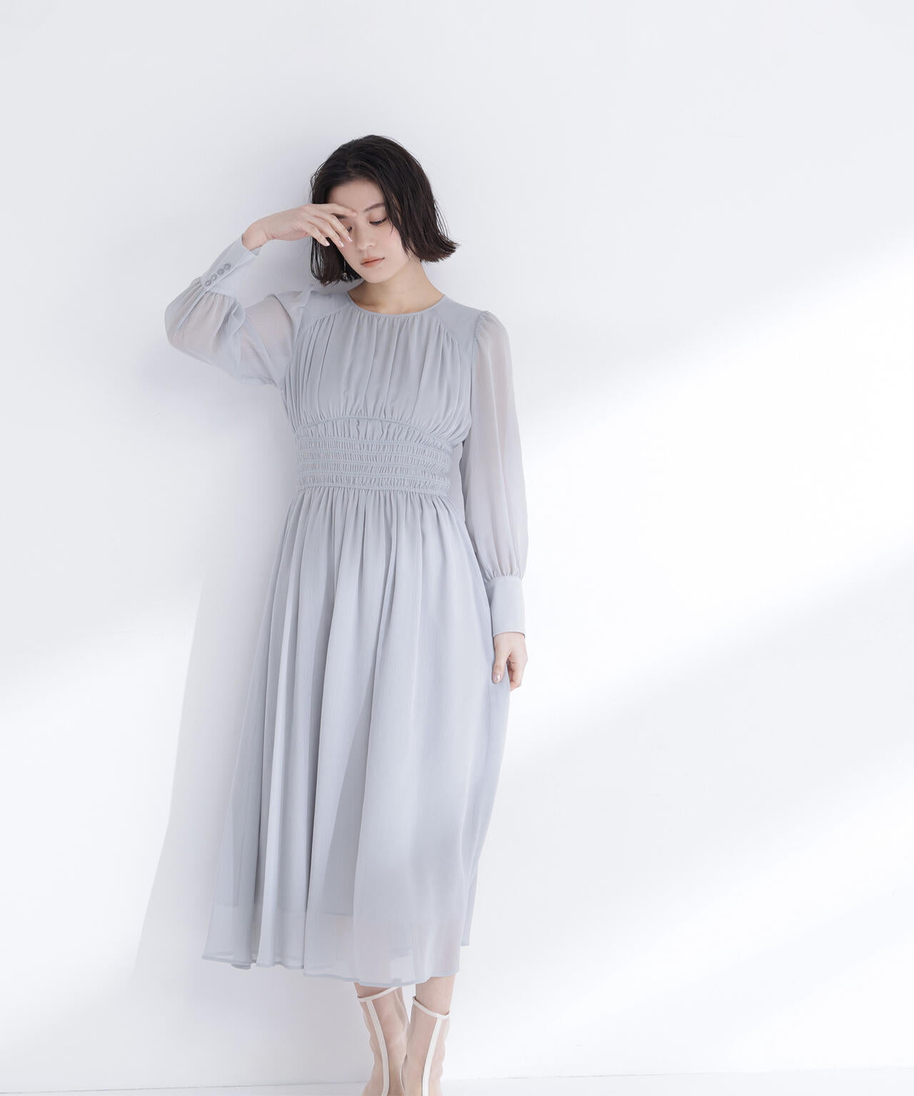 楊柳シャーリングワンピース