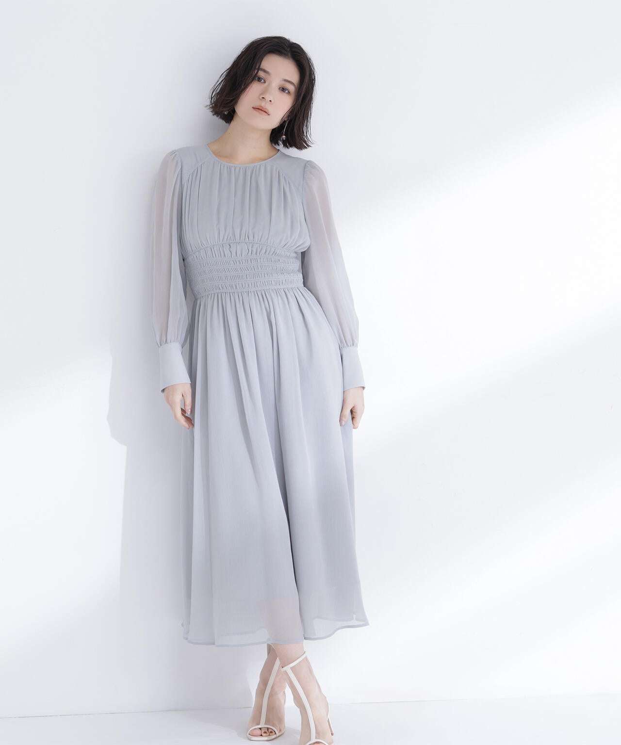 楊柳シャーリングワンピース