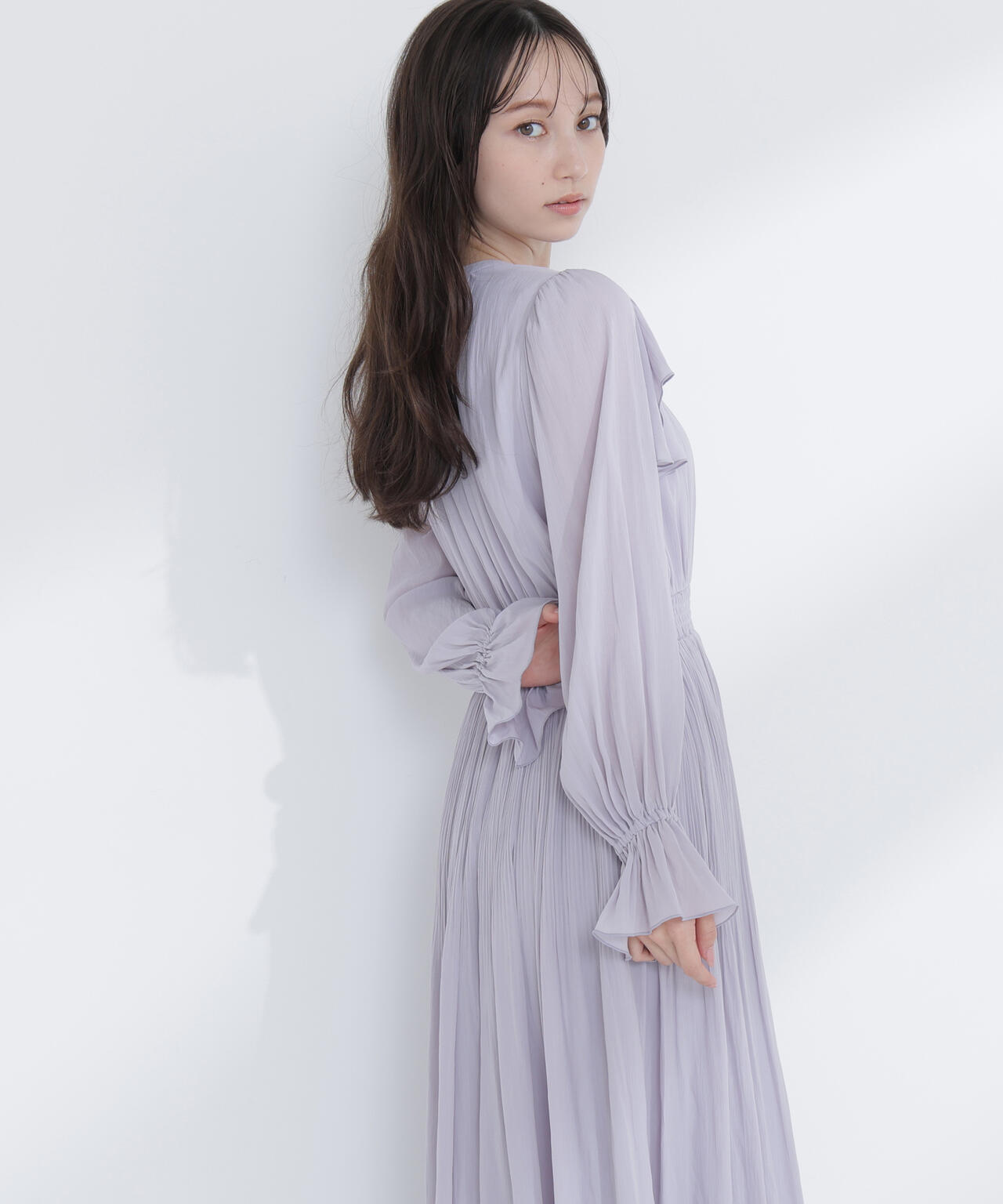 ラッフルデザインワンピース