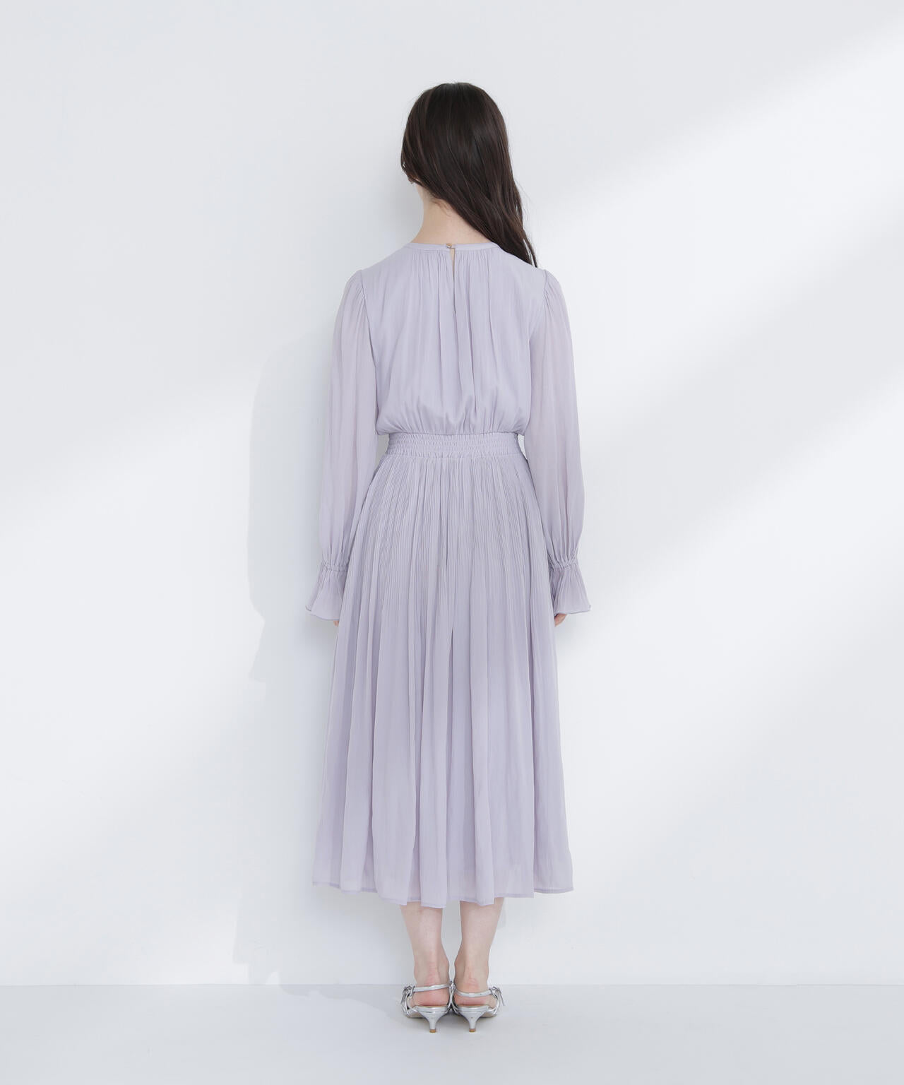 ラッフルデザインワンピース