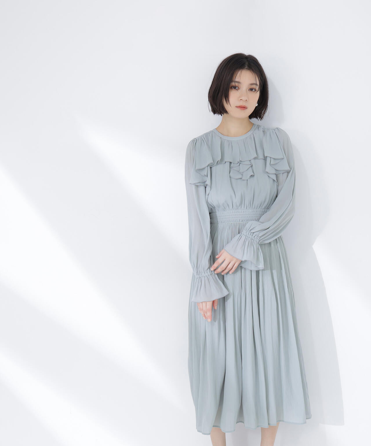 ラッフルデザインワンピース