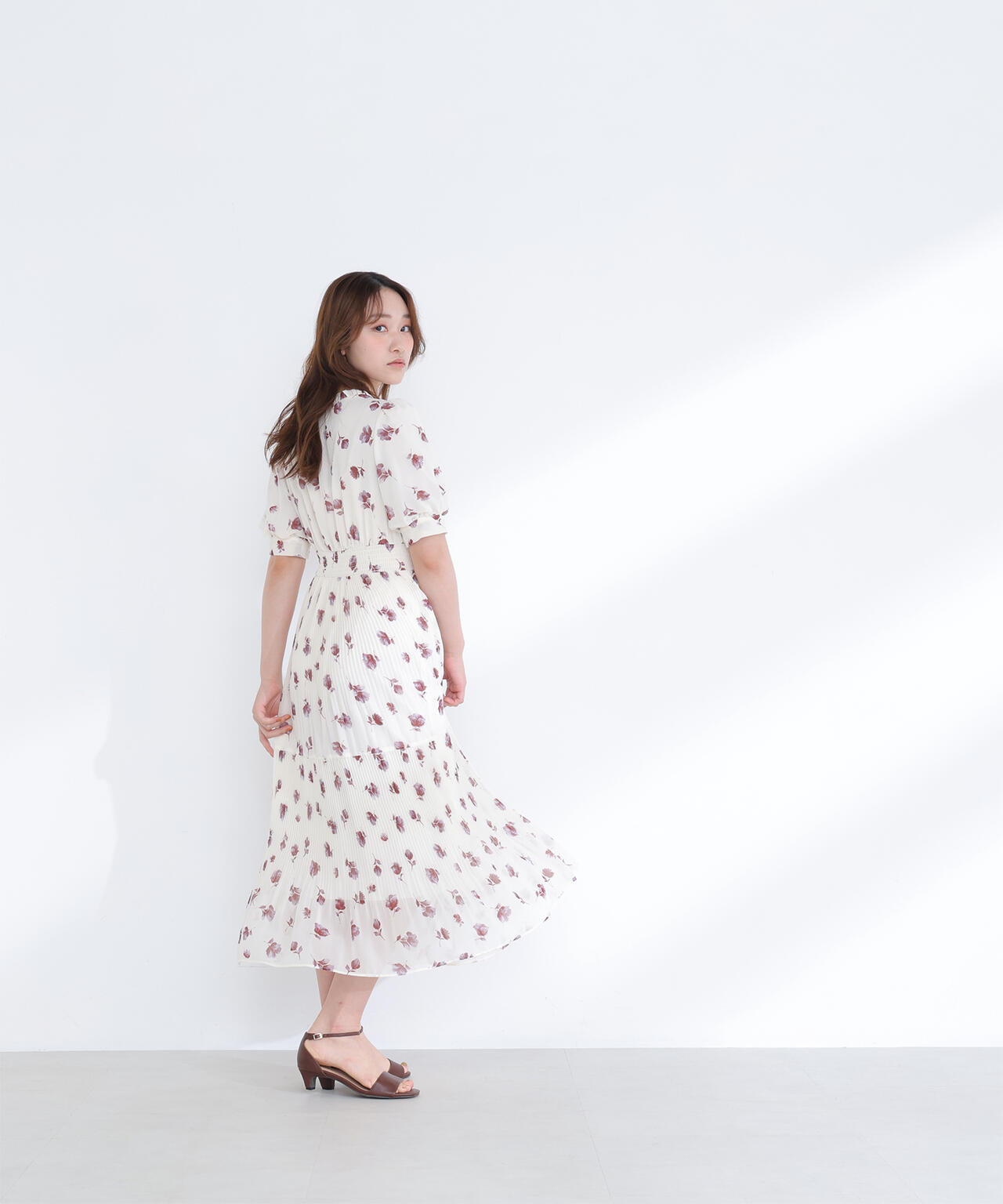 ぼかしフラワープリントワンピース