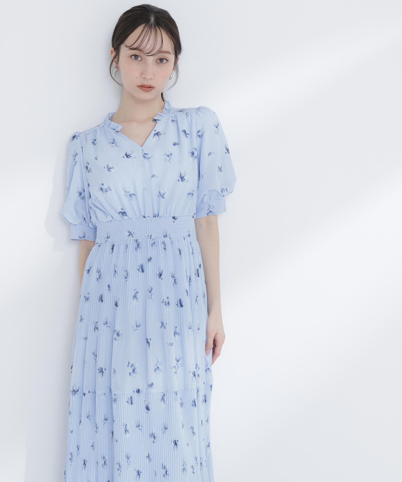 ぼかしフラワープリントワンピース