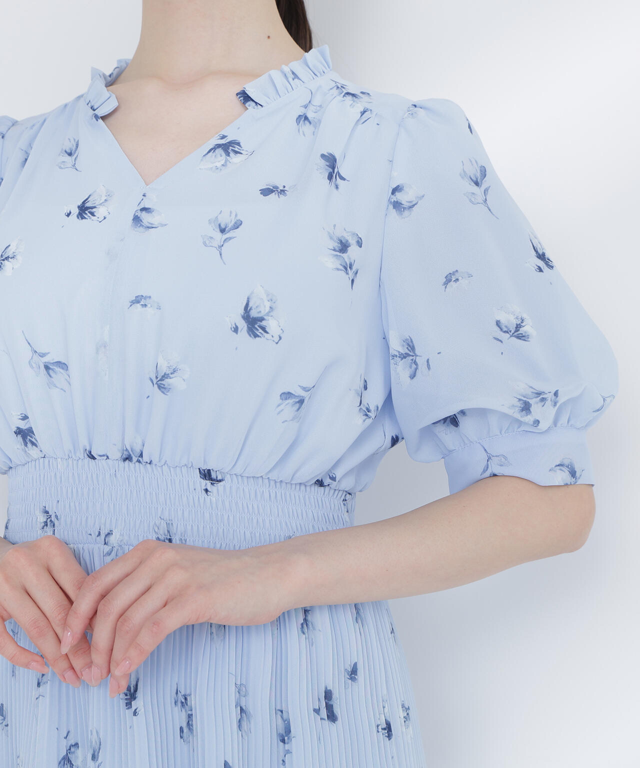 ぼかしフラワープリントワンピース