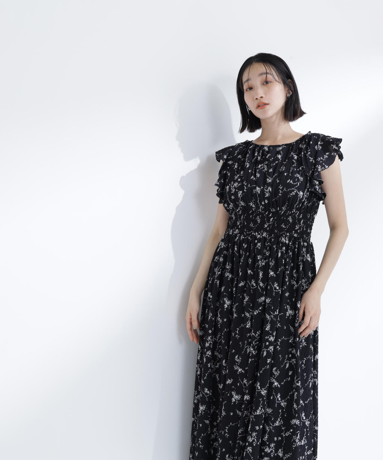 身長165 B:80 W:59 / H:85 / S:23.5 着用サイズ:M