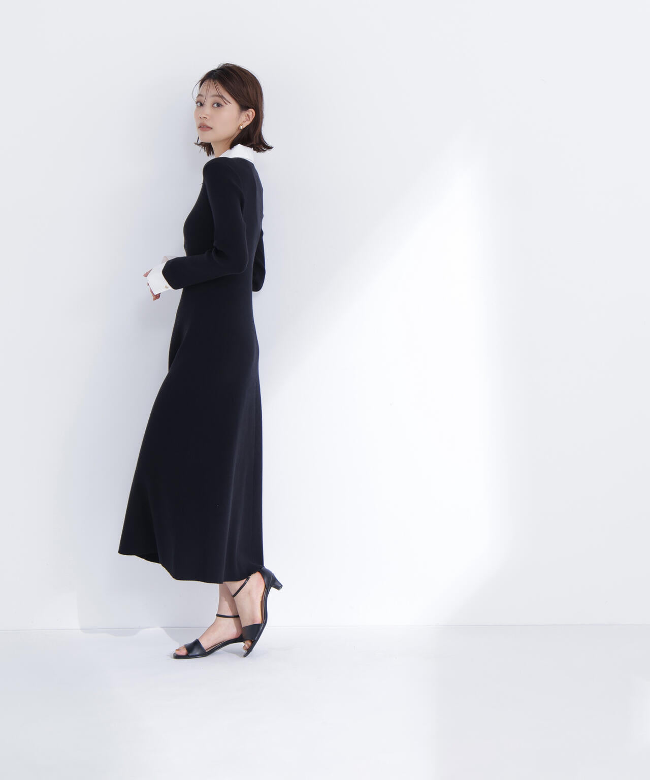 襟付リブニットワンピース