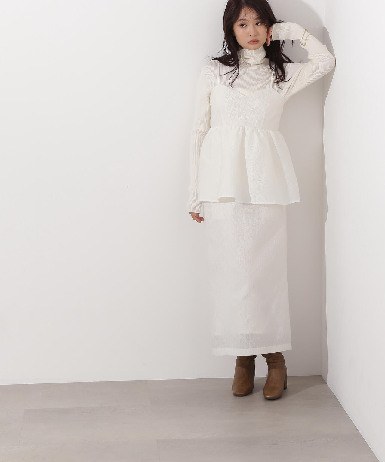 ジャガードペプラムキャミセットアップ