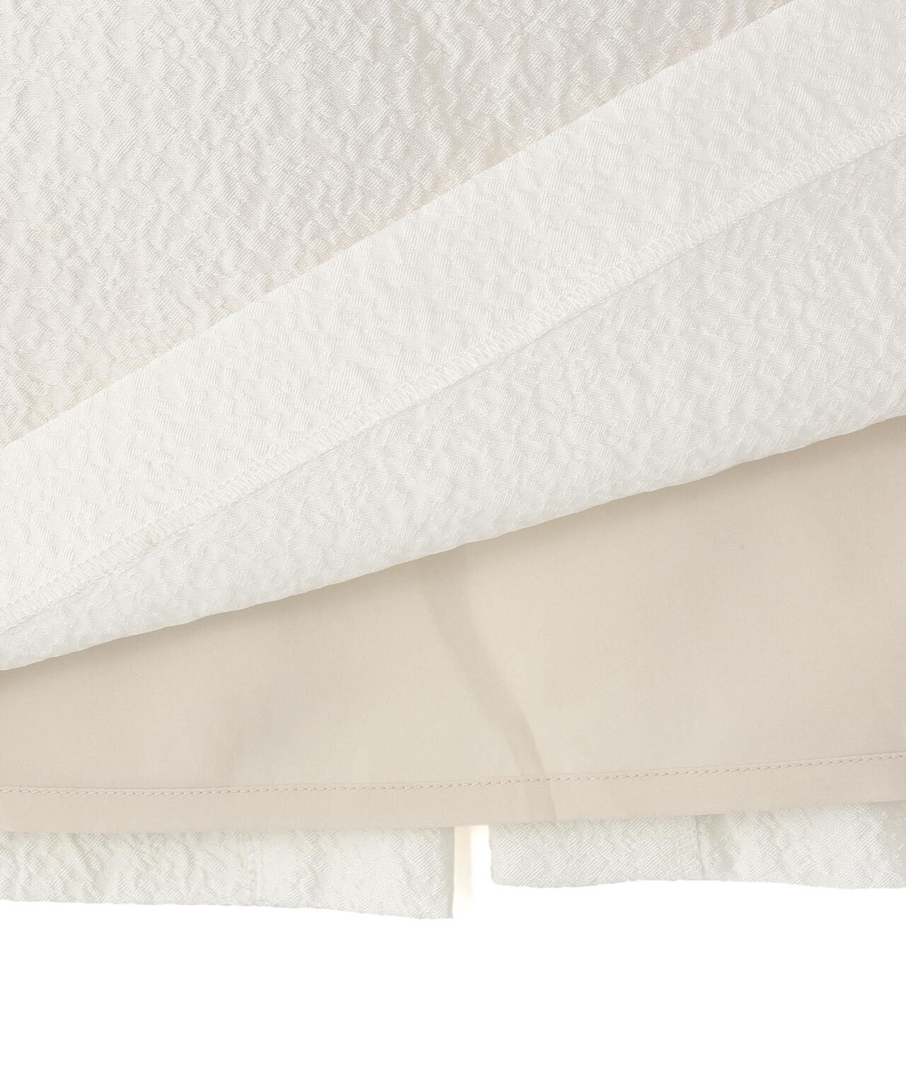 ジャガードペプラムキャミセットアップ