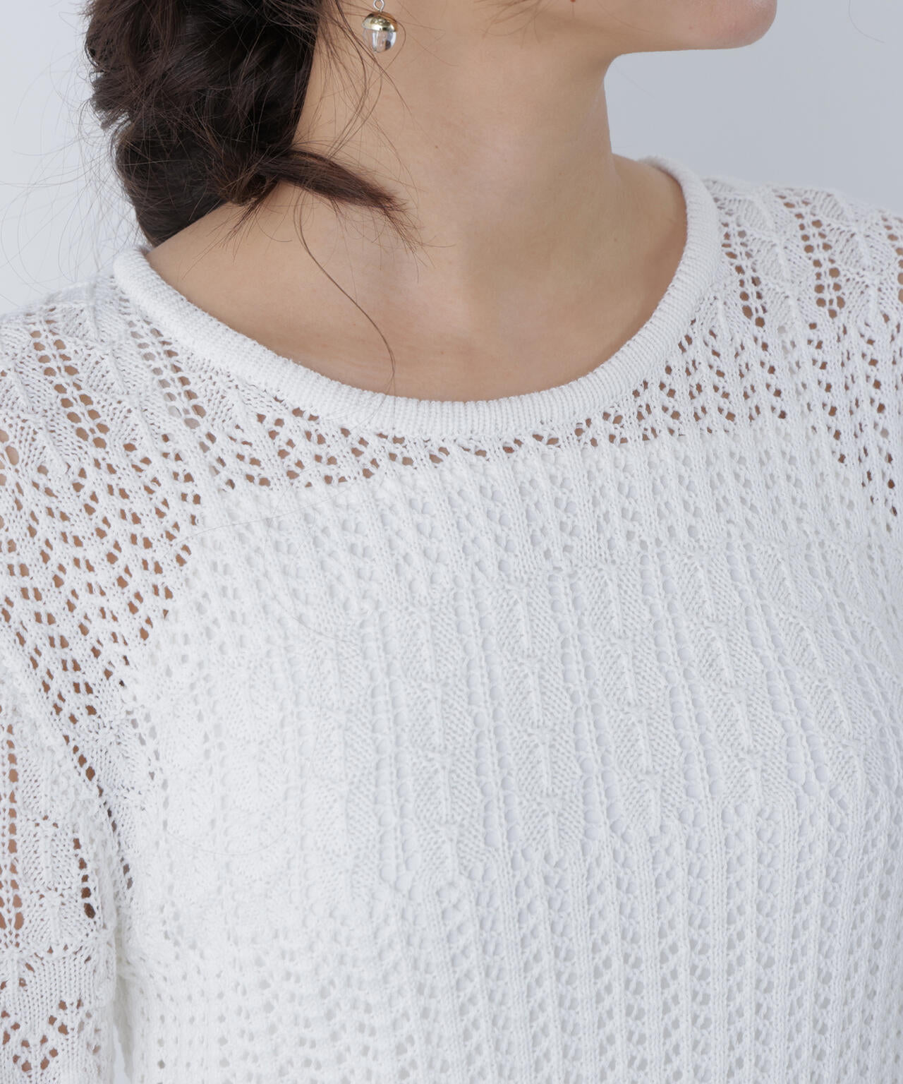 【有楽町マルイ・mix.tokyo 限定カラー:オフ×ブラック】透かし編みニットミニワンピース