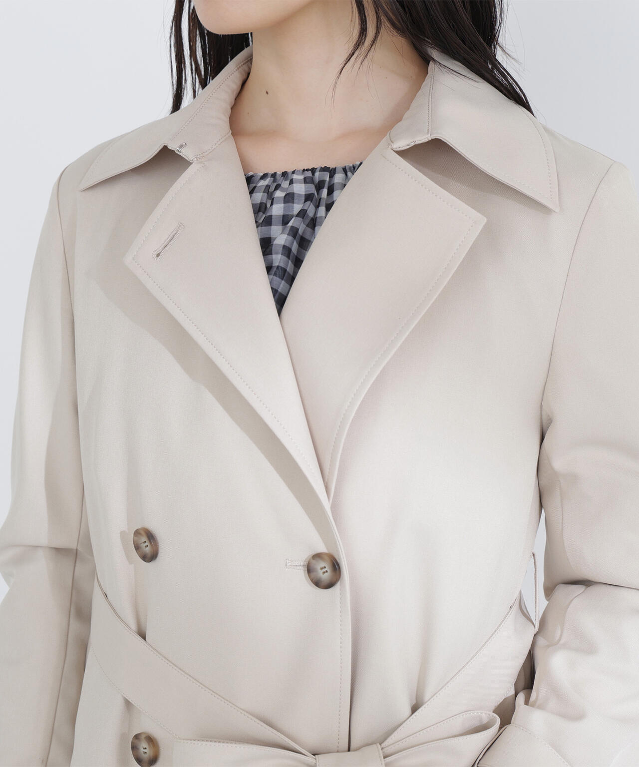 パウダーツイルトレンチコート