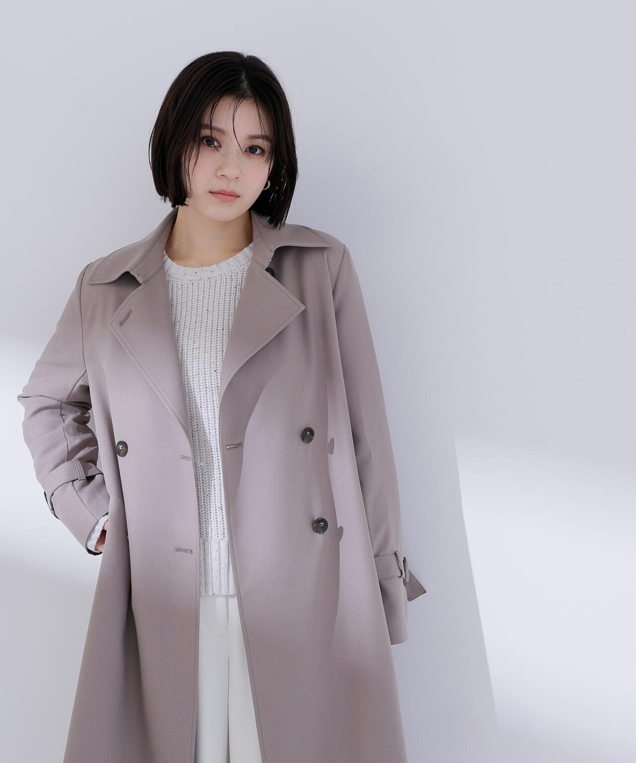 パウダーツイルトレンチコート