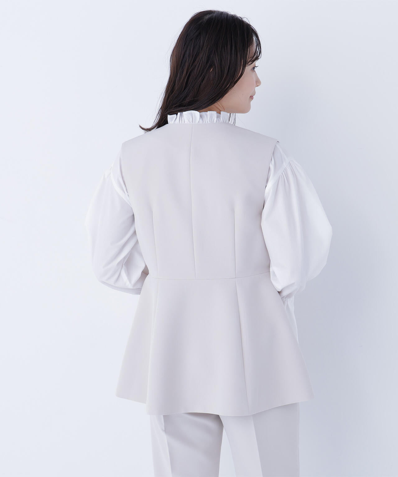 フロントボタンペプラムジレ SETUP