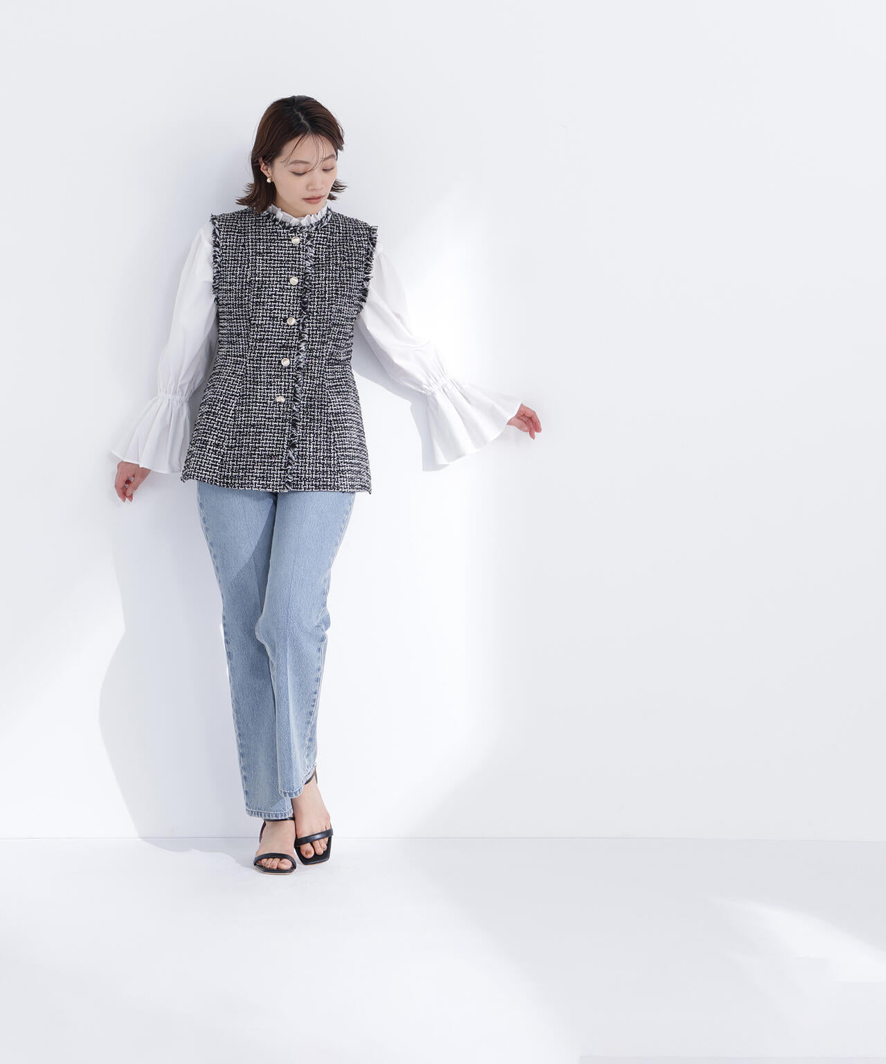 ツイードシリーズ ペプラムジレ