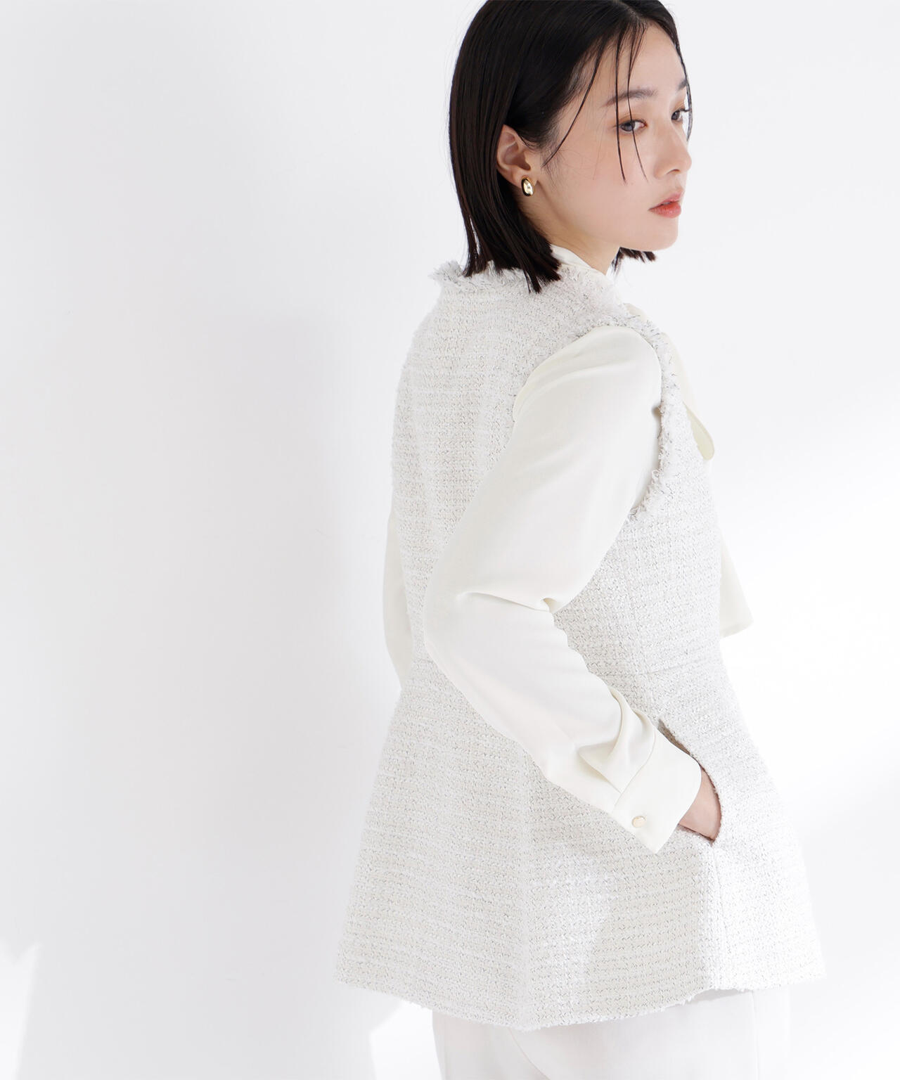 ツイードシリーズ ペプラムジレ