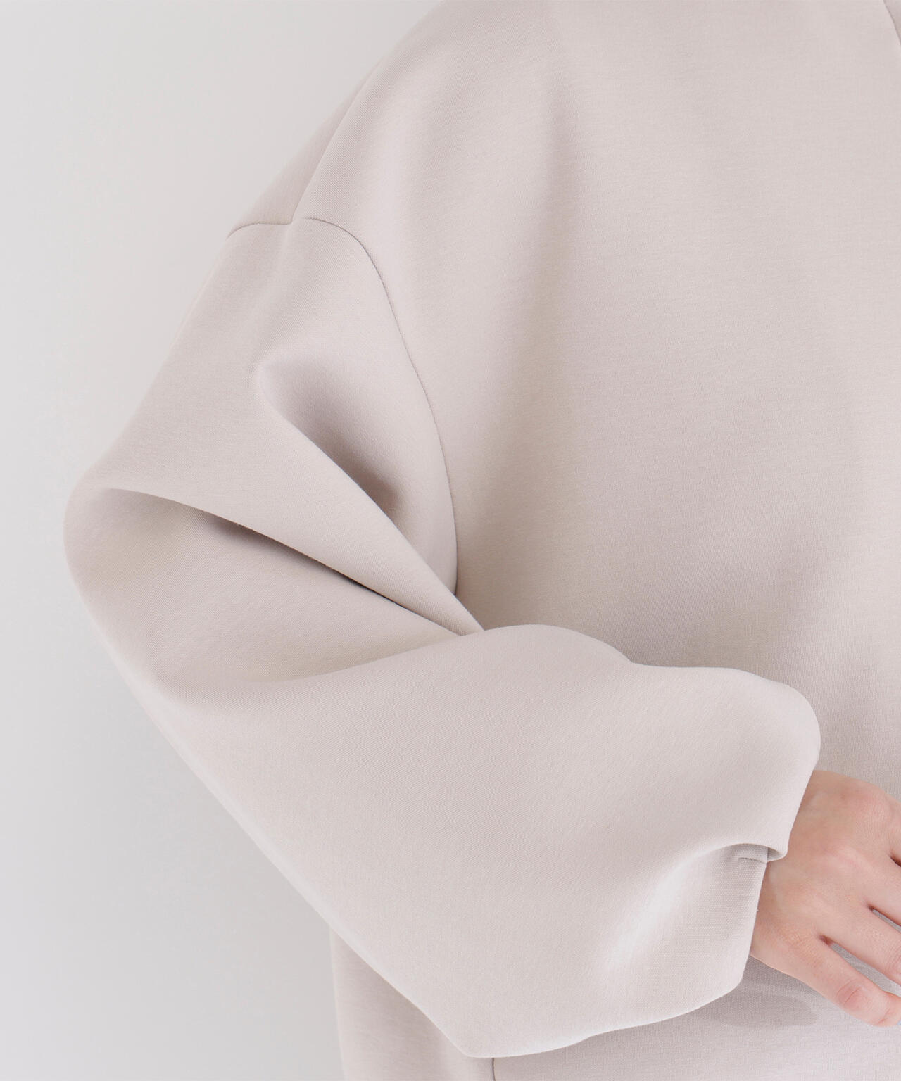 ノーカラーダンボールブルゾン