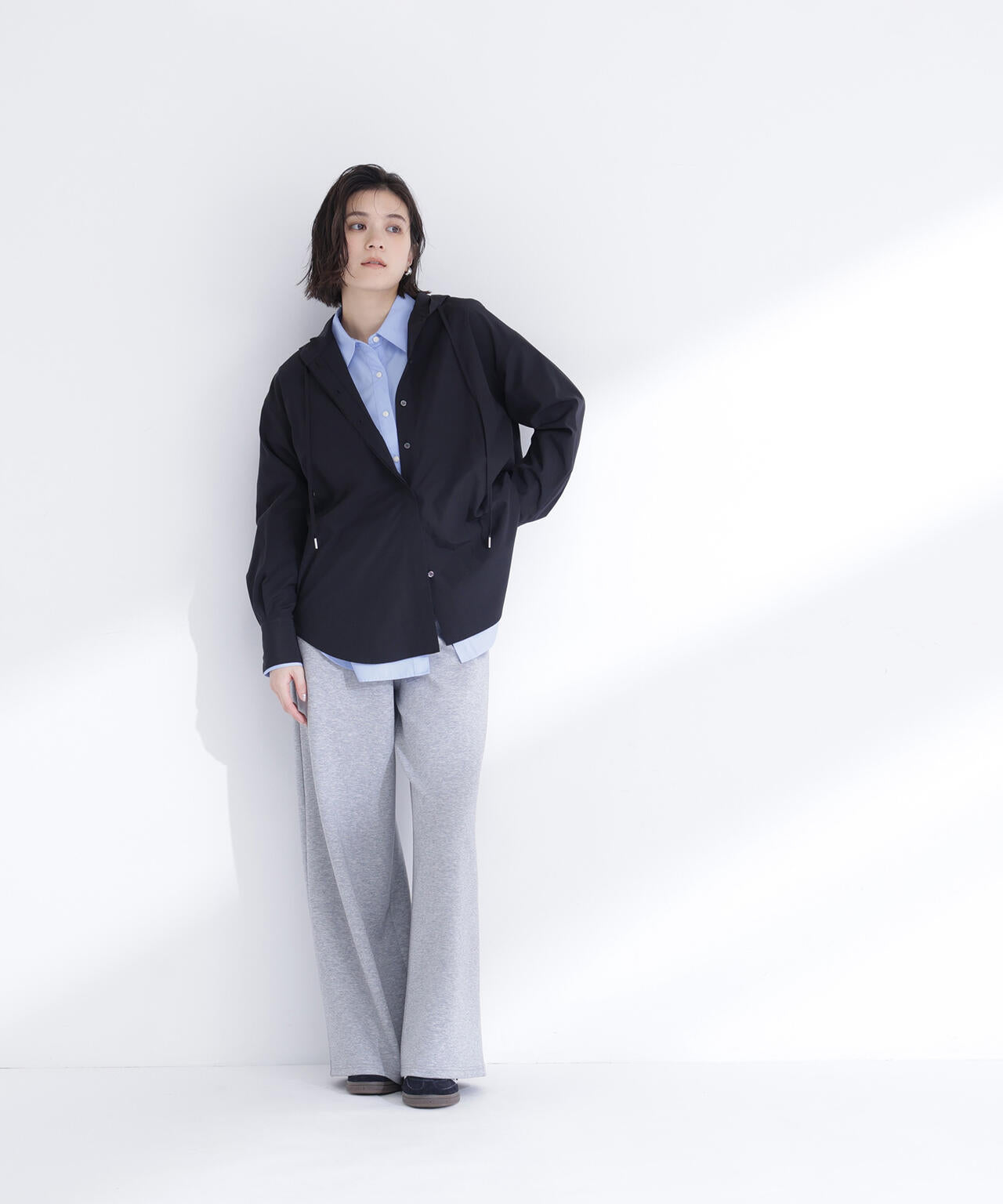 フーディーシャツブルゾン