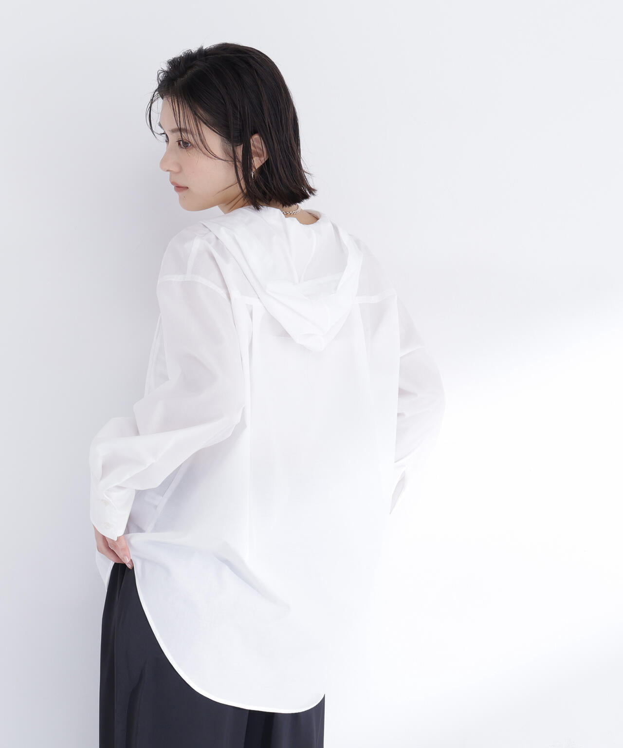 フーディーシャツブルゾン