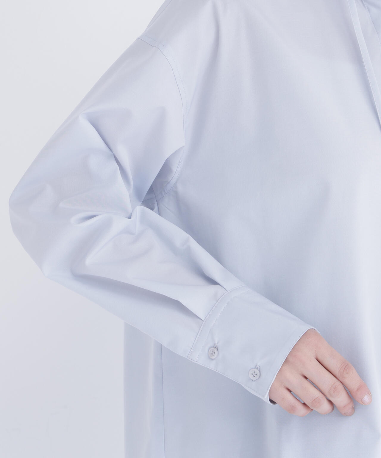 フーディーシャツブルゾン