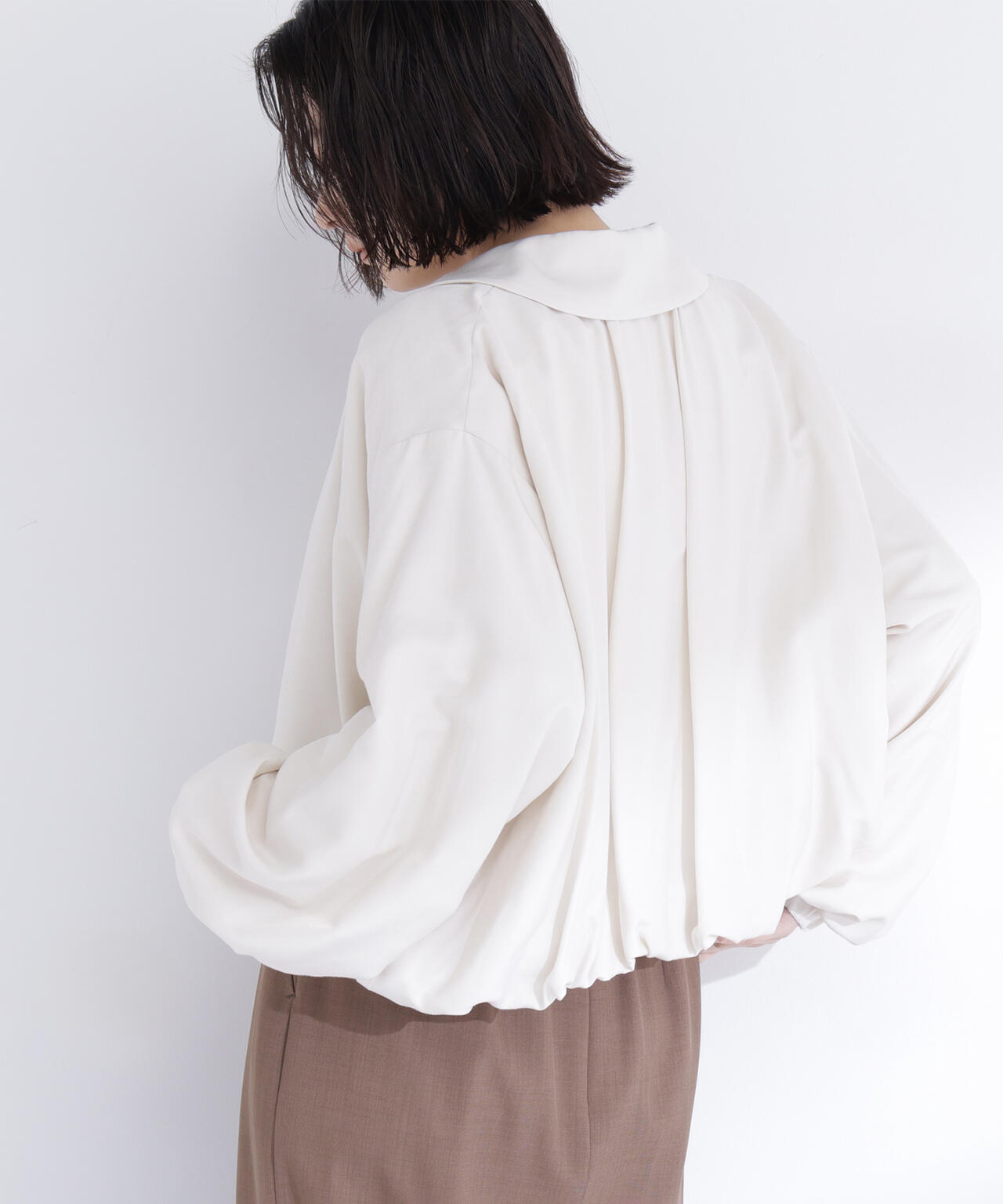 ステンカラーバルーンブルゾン