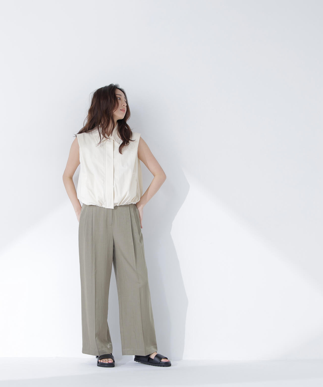 165.5cm 着用サイズ:FR