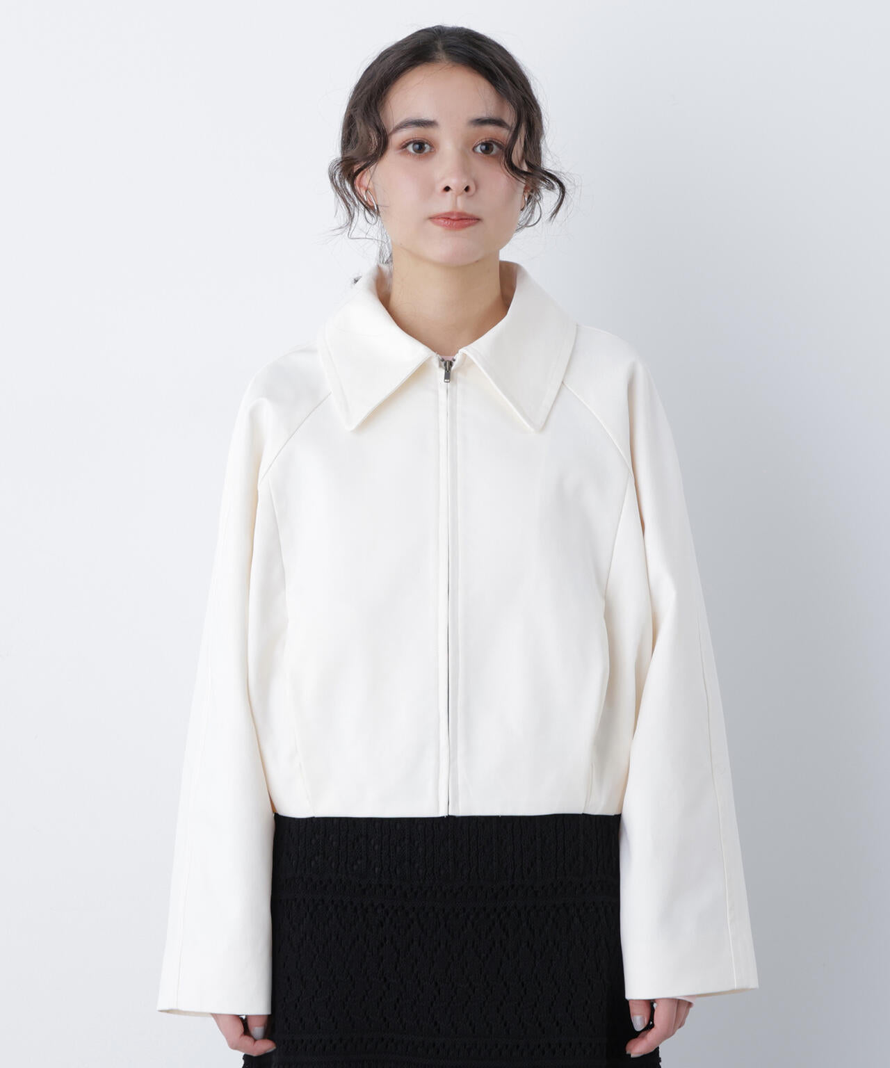 ステンカラーフォルムブルゾン