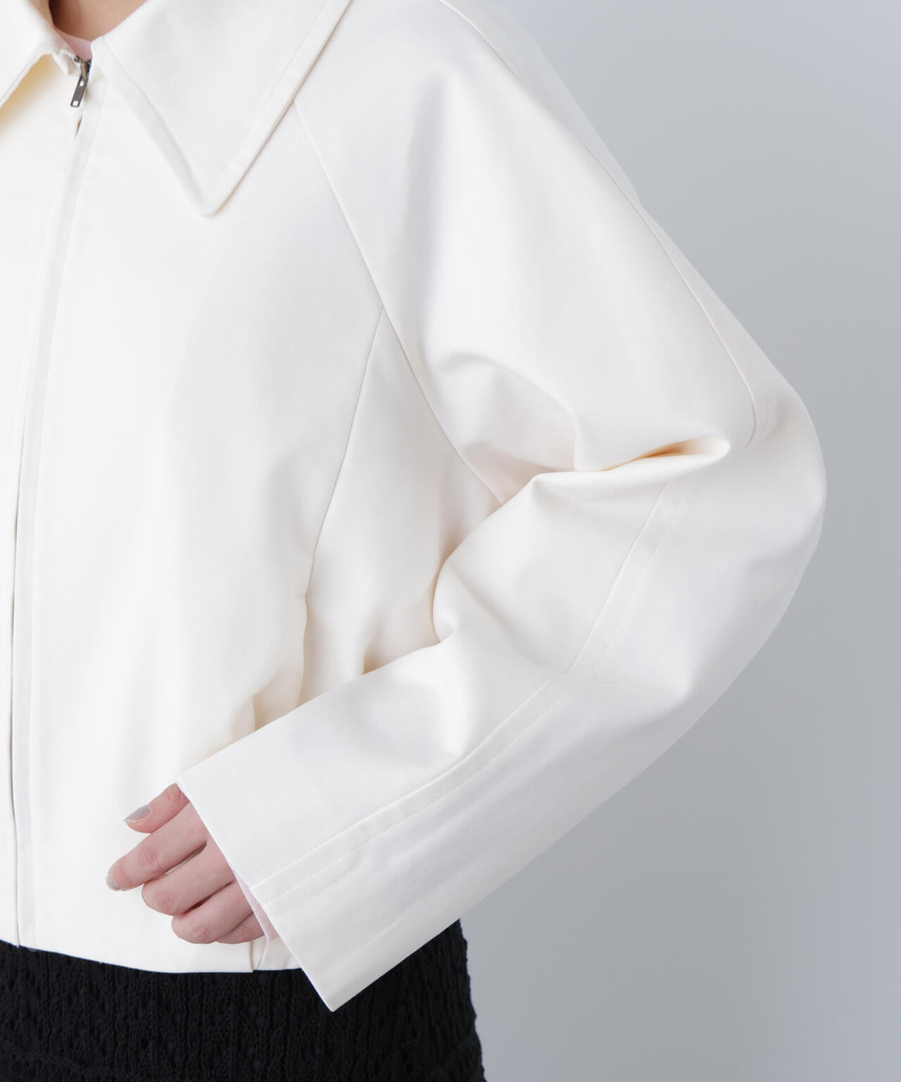 ステンカラーフォルムブルゾン