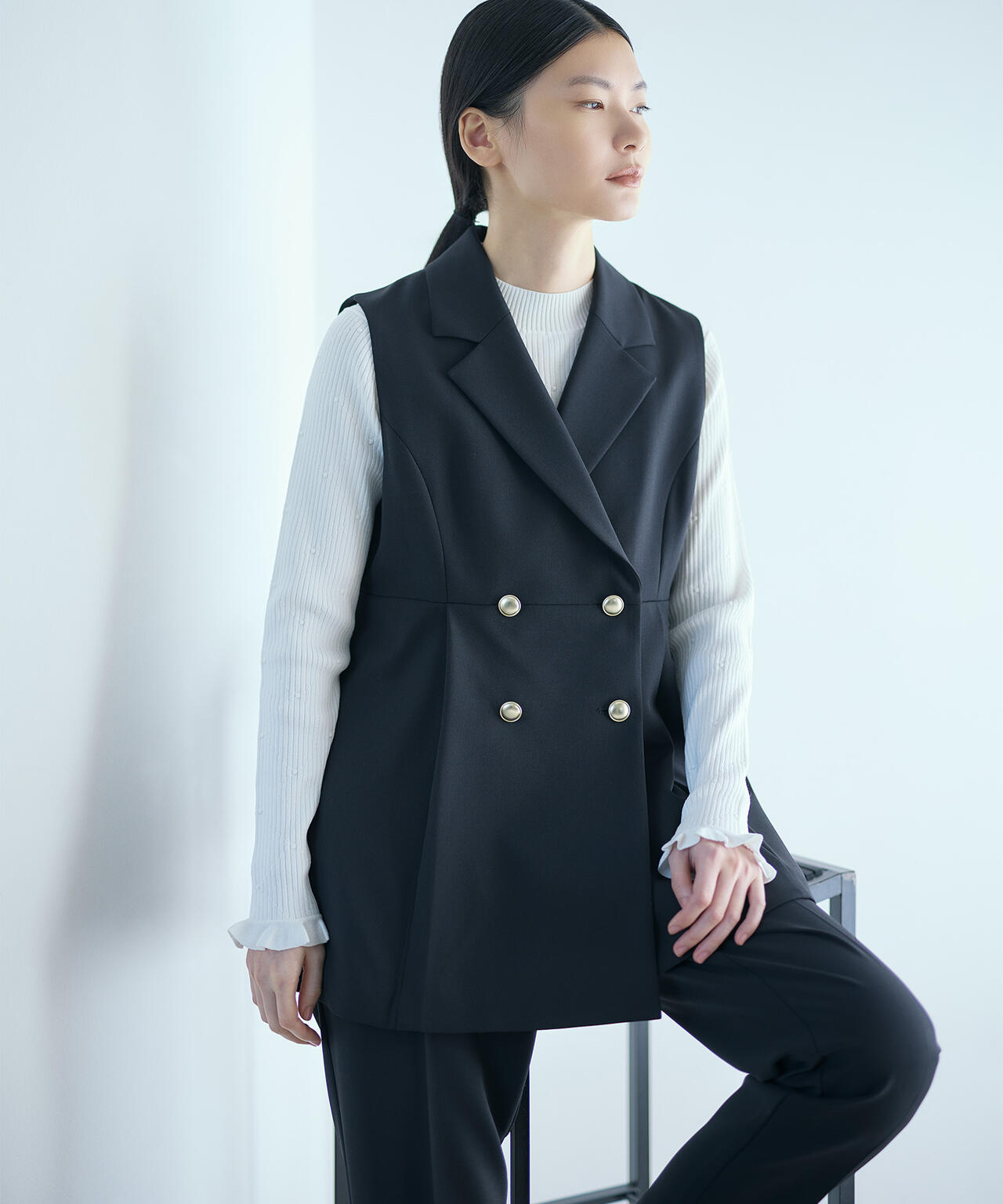 【365ユーティリティ】“みんなの声をカタチにした”洗えてシワになりづらいジレセットアップ