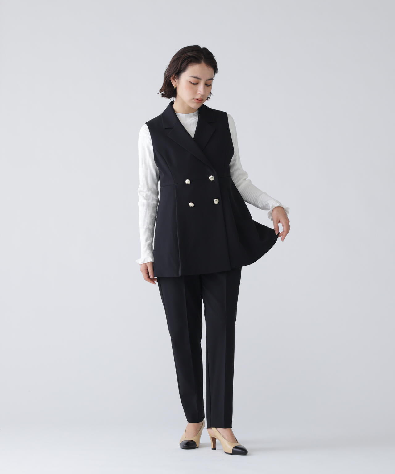 【365ユーティリティ】“みんなの声をカタチにした”洗えてシワになりづらいジレセットアップ