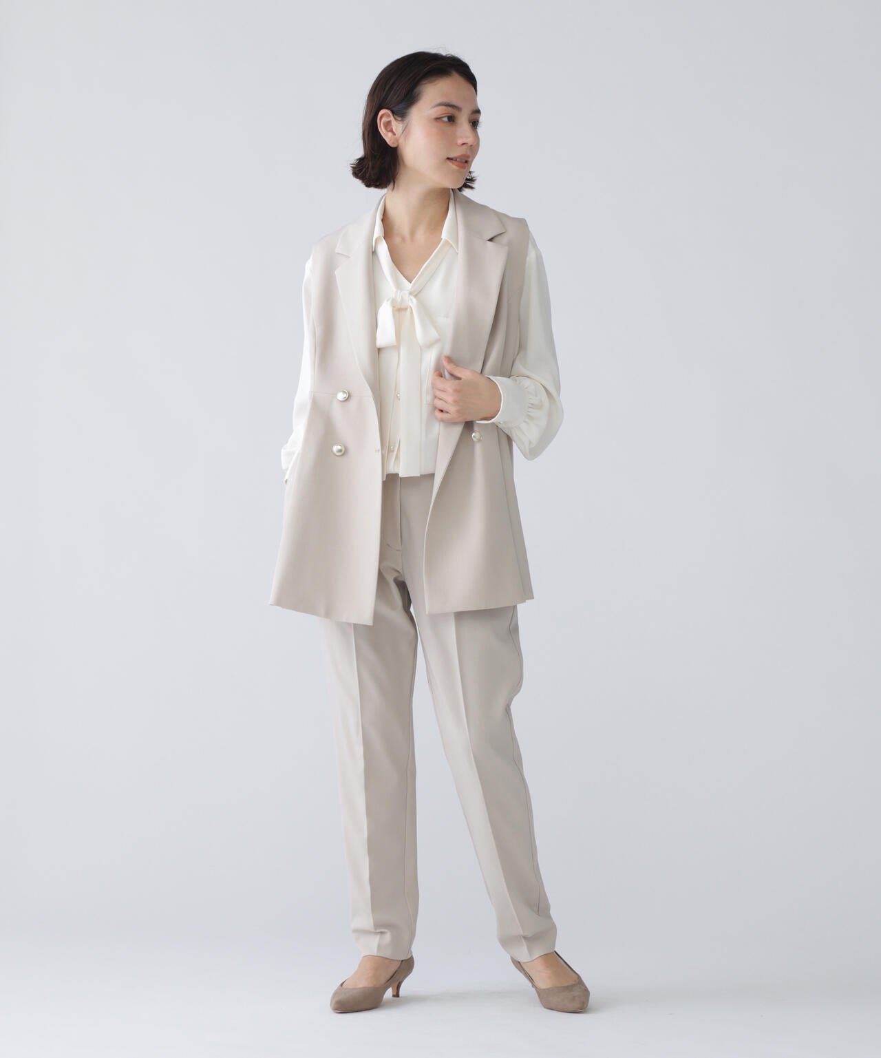 【365ユーティリティ】“みんなの声をカタチにした”洗えてシワになりづらいジレセットアップ