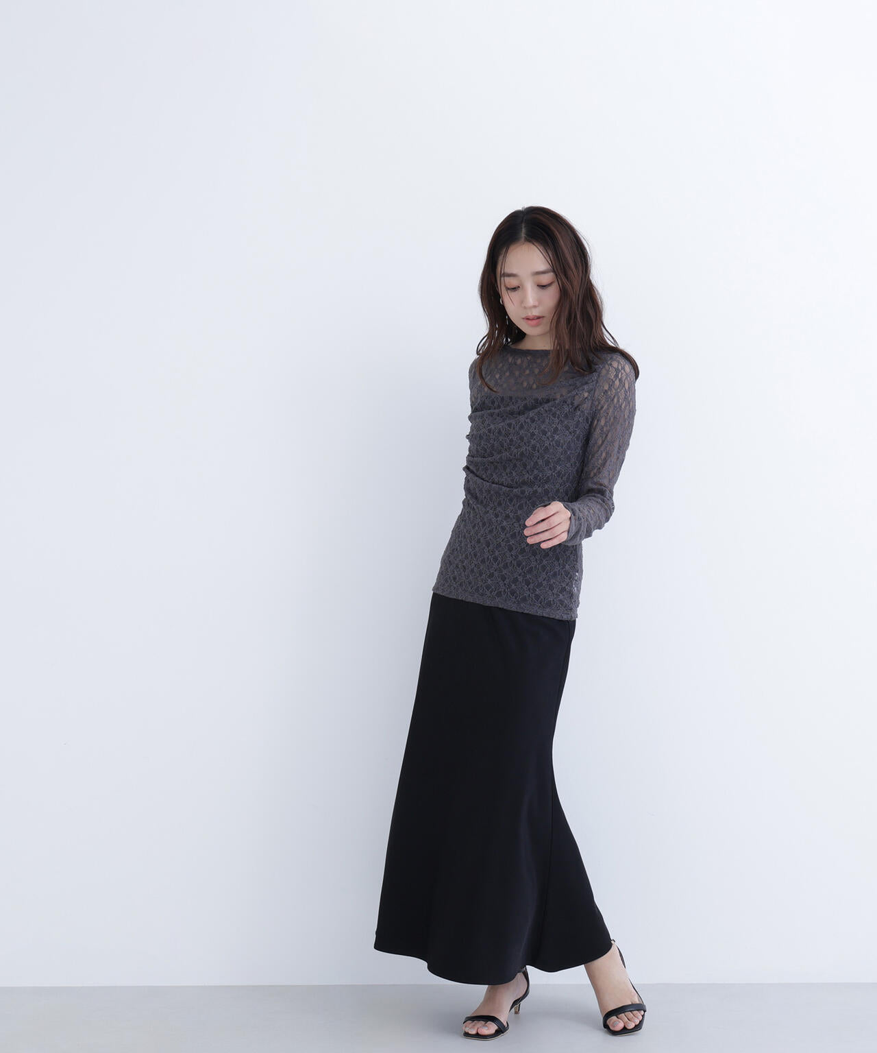 レースドレープカットソー