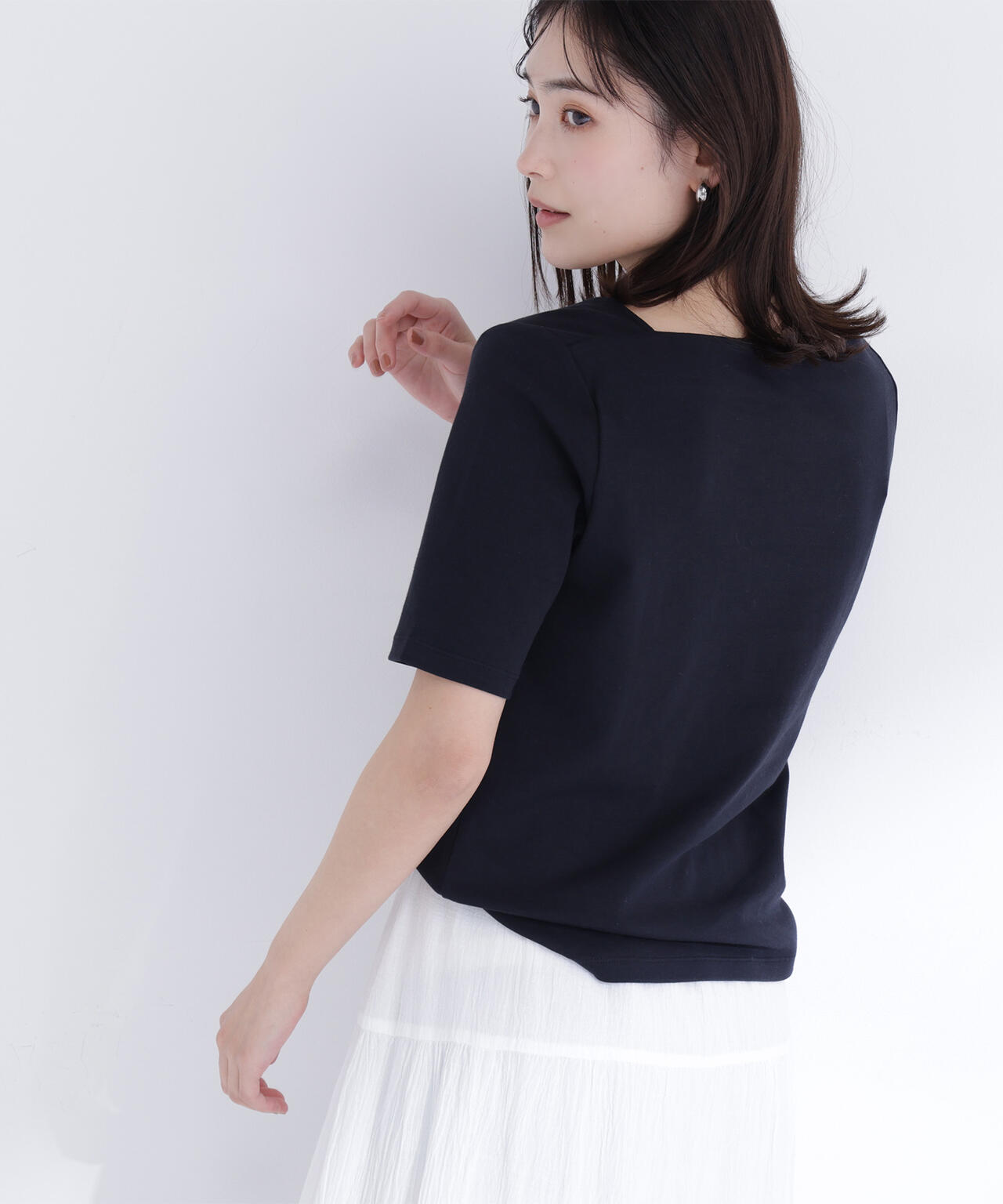 ベーシックTシャツ スクエアネック