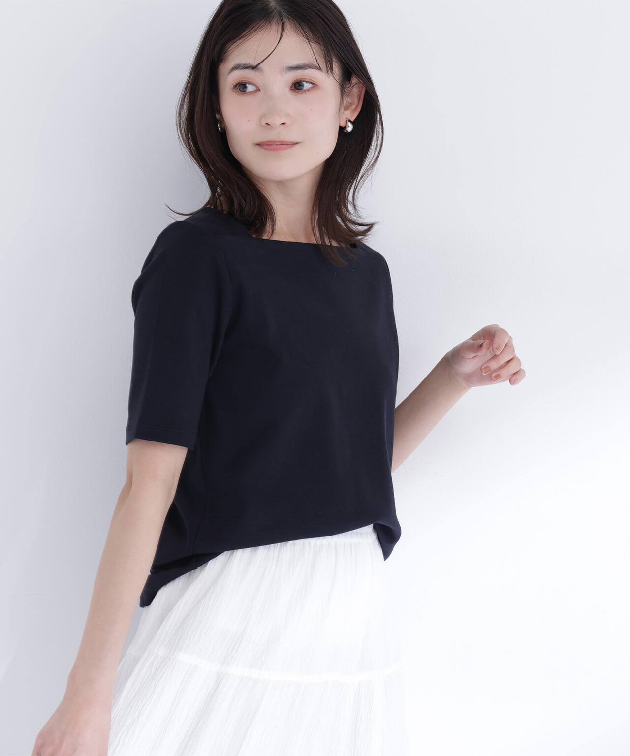 ベーシックTシャツ スクエアネック