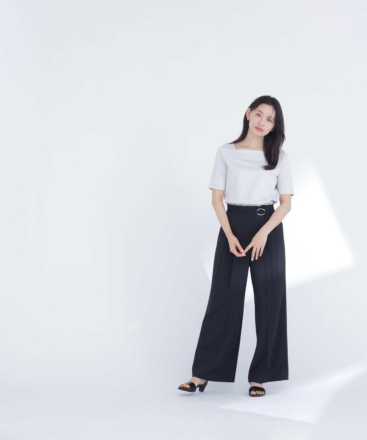 ベーシックTシャツ スクエアネック