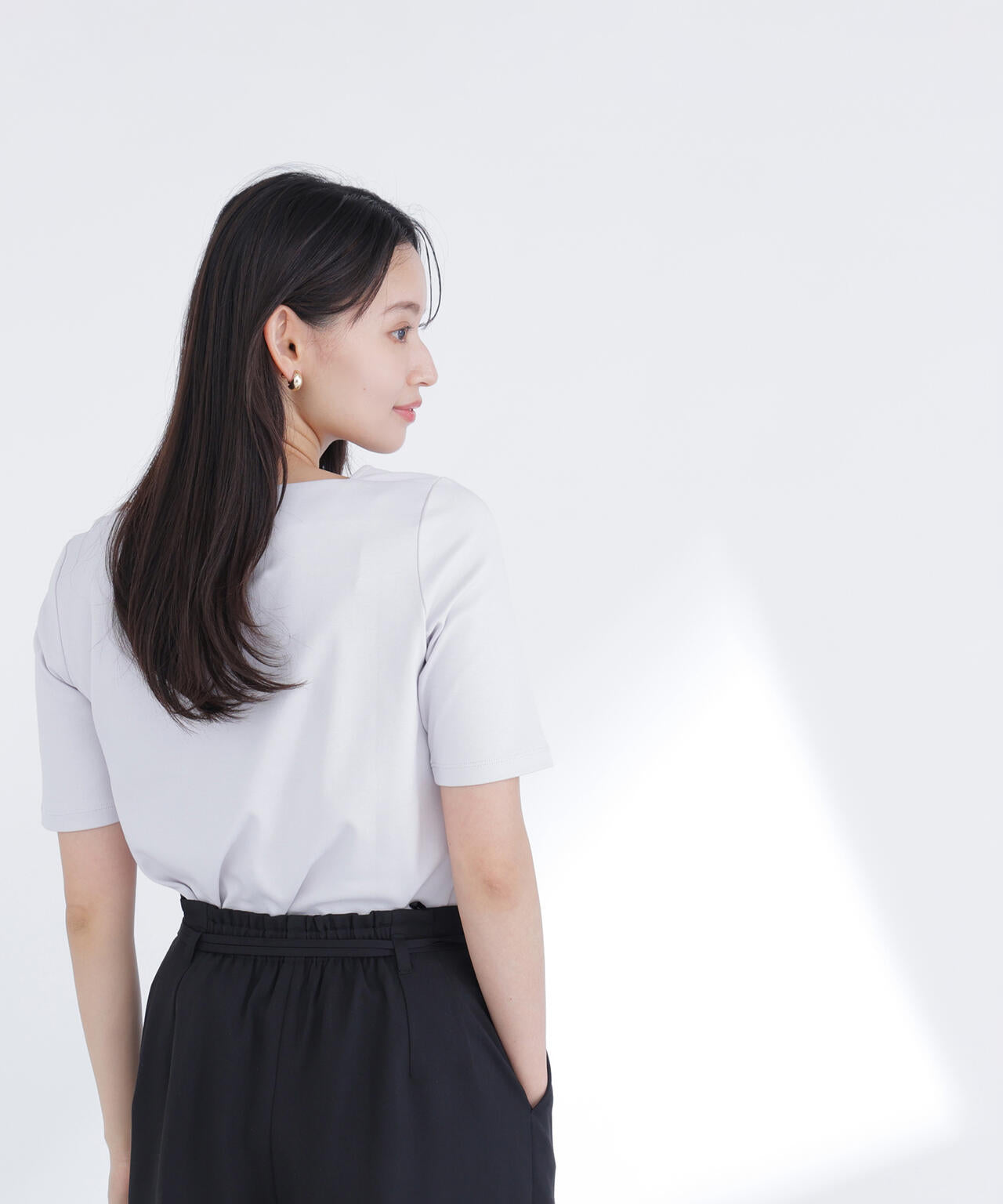 ベーシックTシャツ スクエアネック