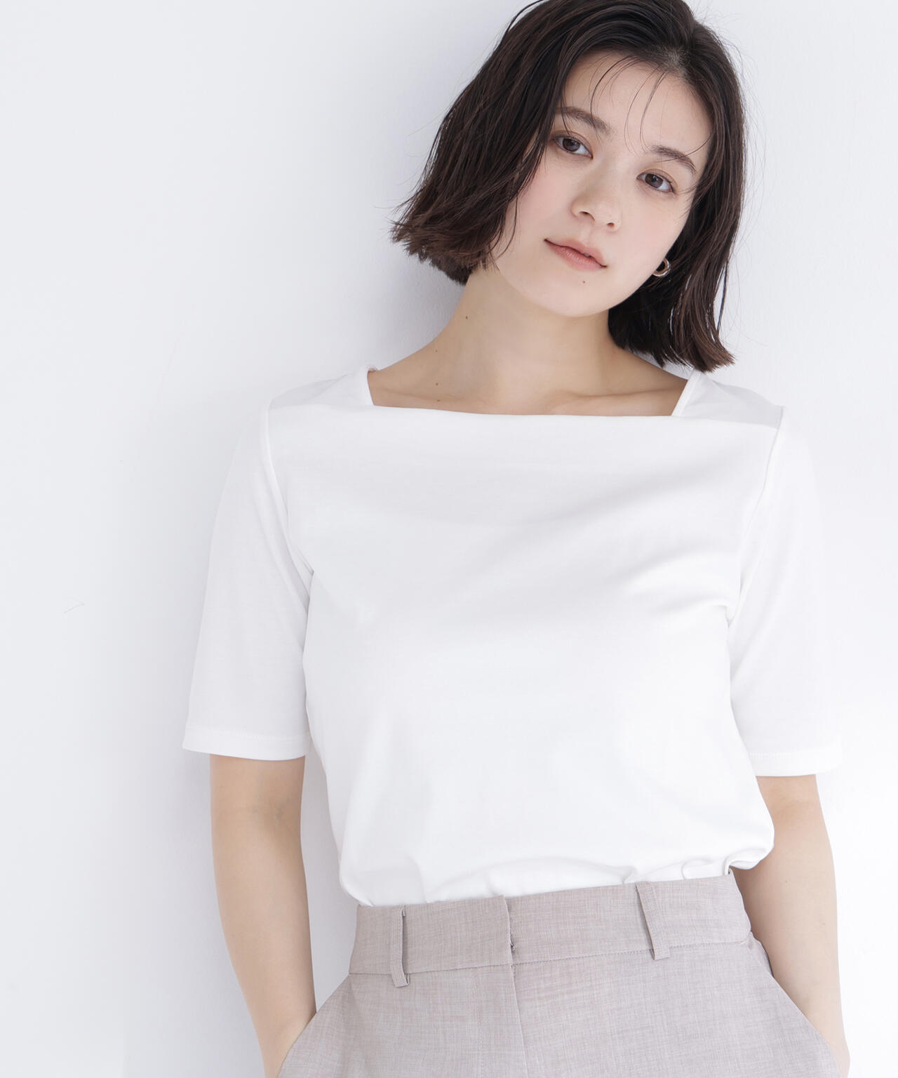 ベーシックTシャツ スクエアネック