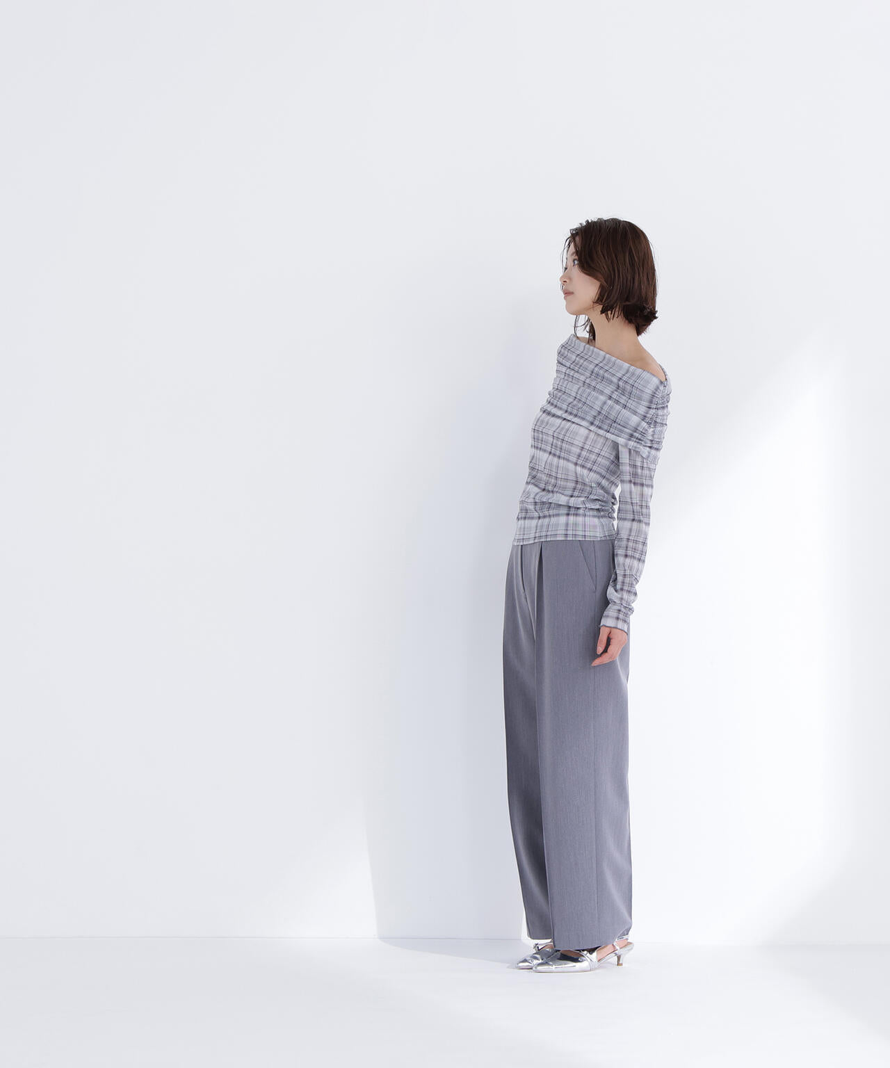 シアーチェックオフショルトップス