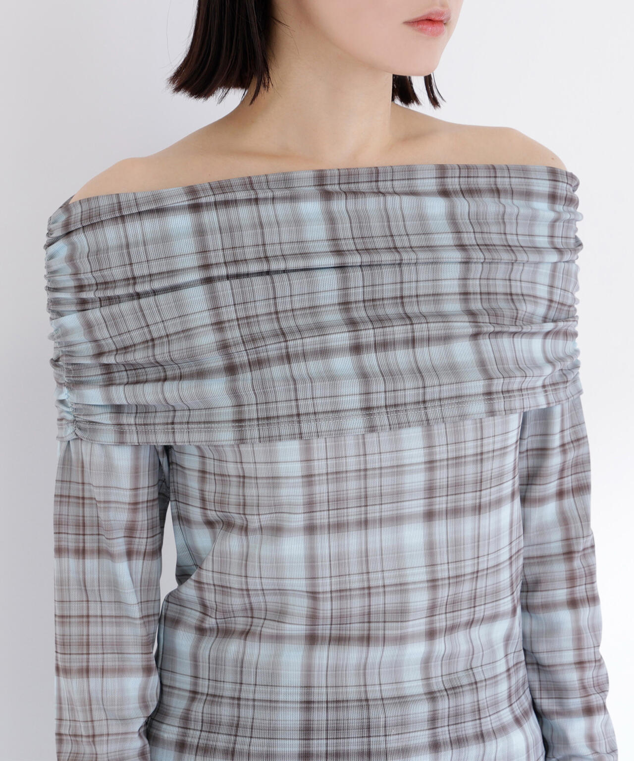 シアーチェックオフショルトップス