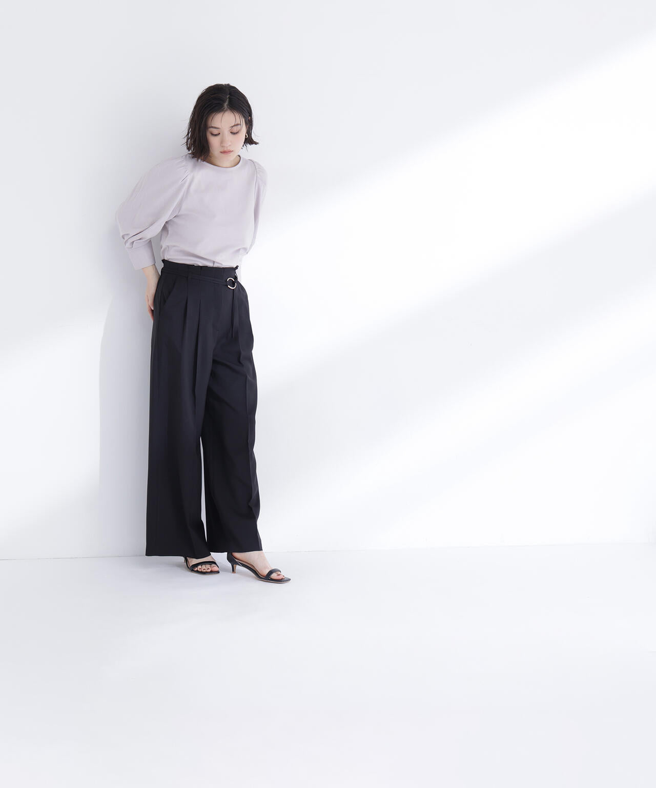 パフスリーブカットソートップス