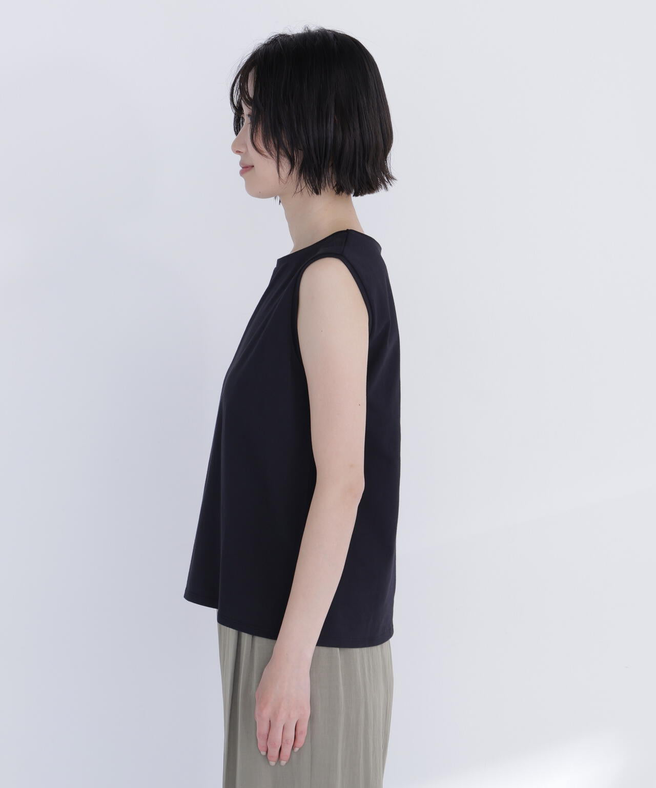 168cm B:78 W:57 H:87 着用サイズ:FR