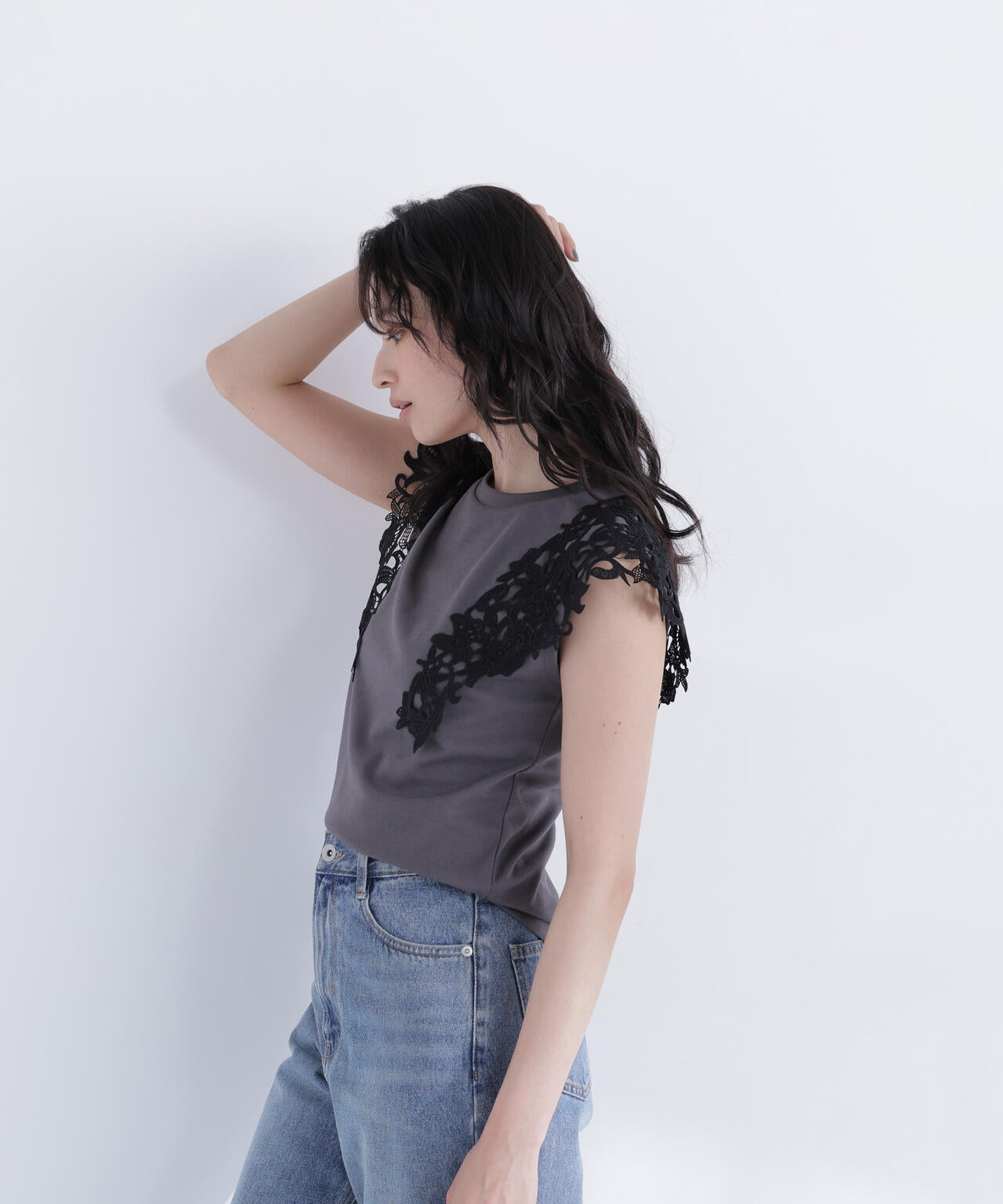 165cm 着用サイズ:FR