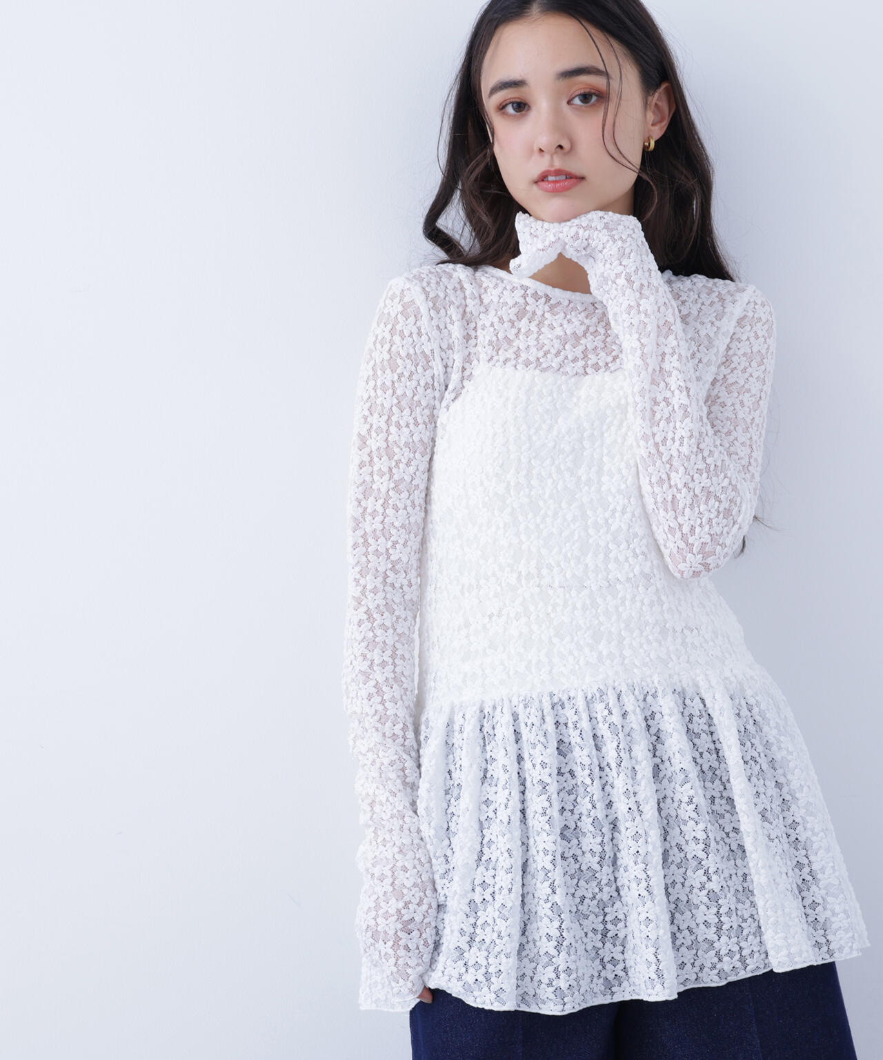 レースペプラムトップス