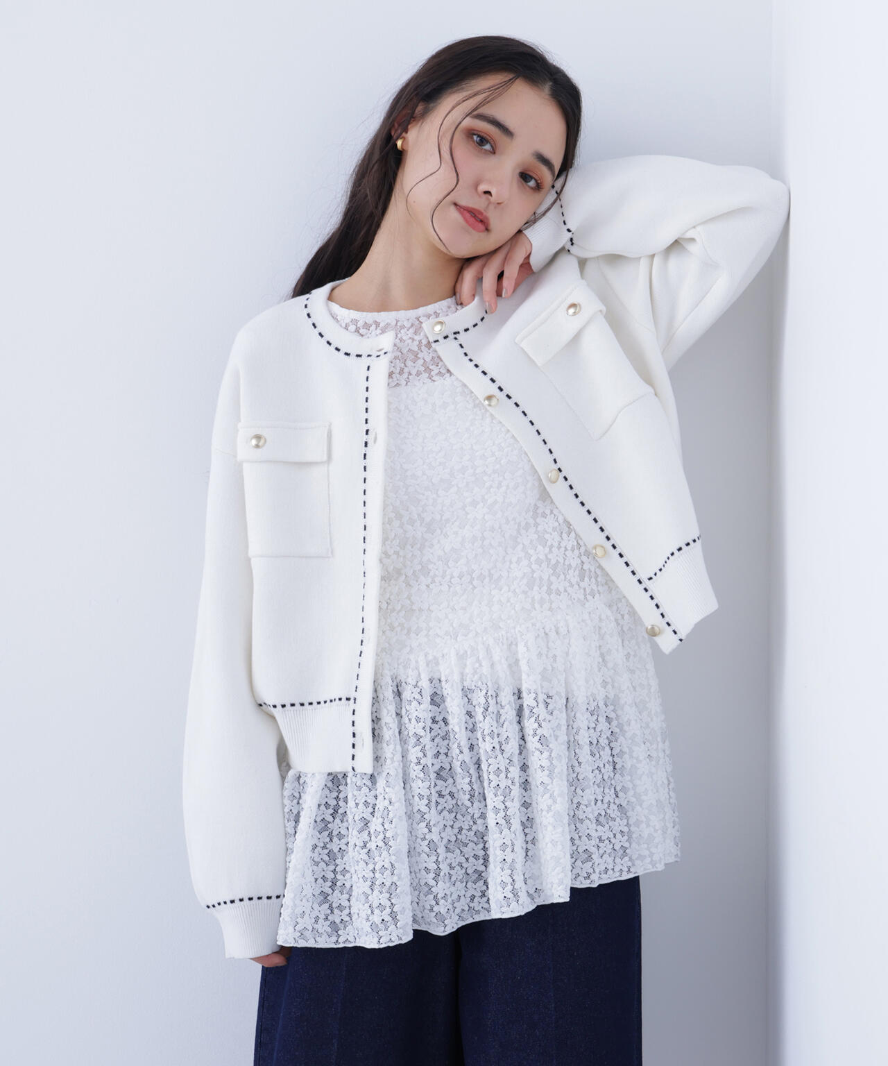 レースペプラムトップス