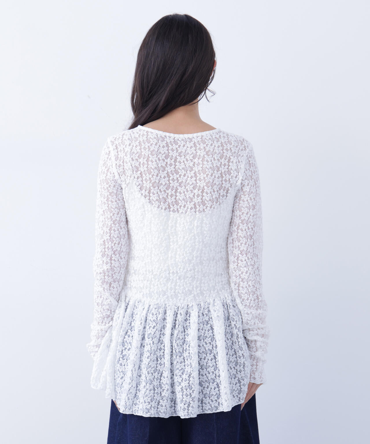 レースペプラムトップス