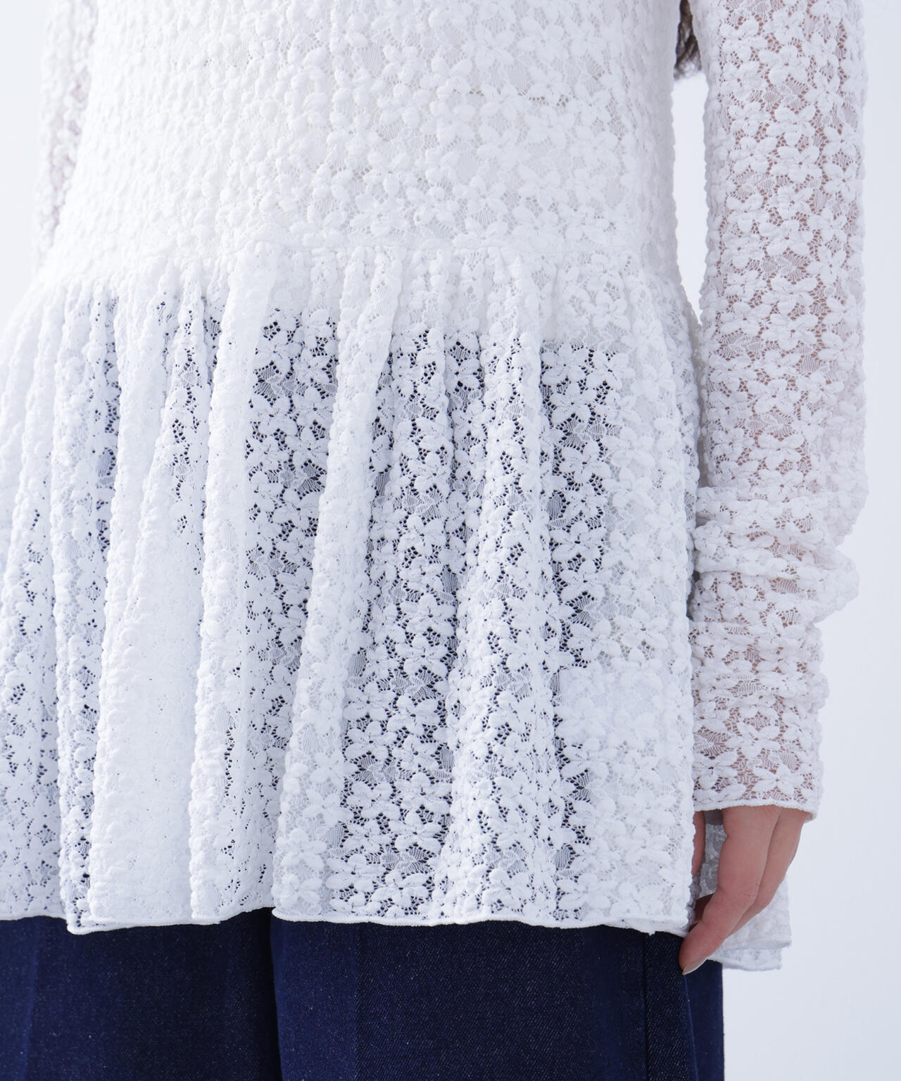 レースペプラムトップス