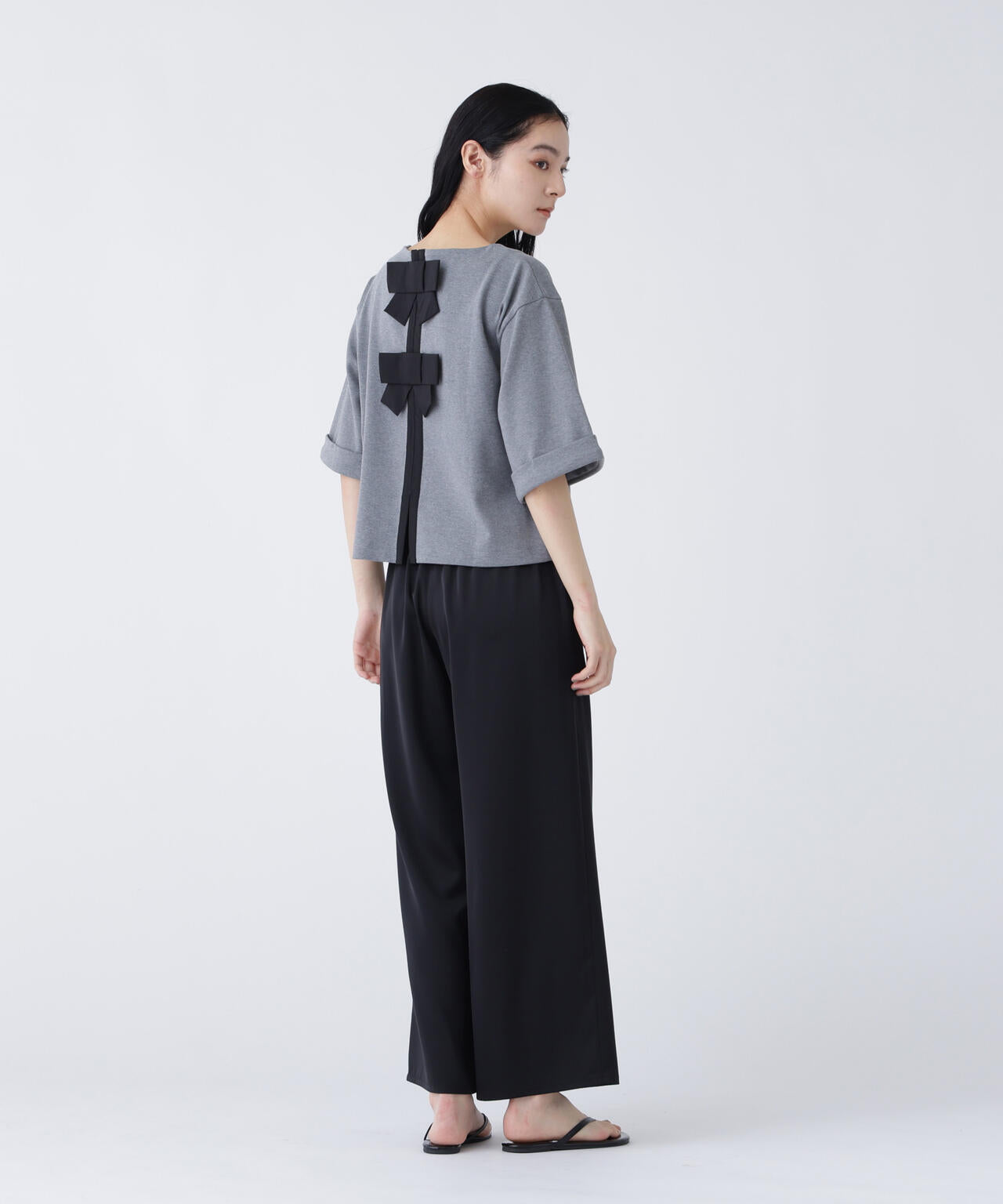 168cm B81cm W60cm H89cm 着用サイズ:FR