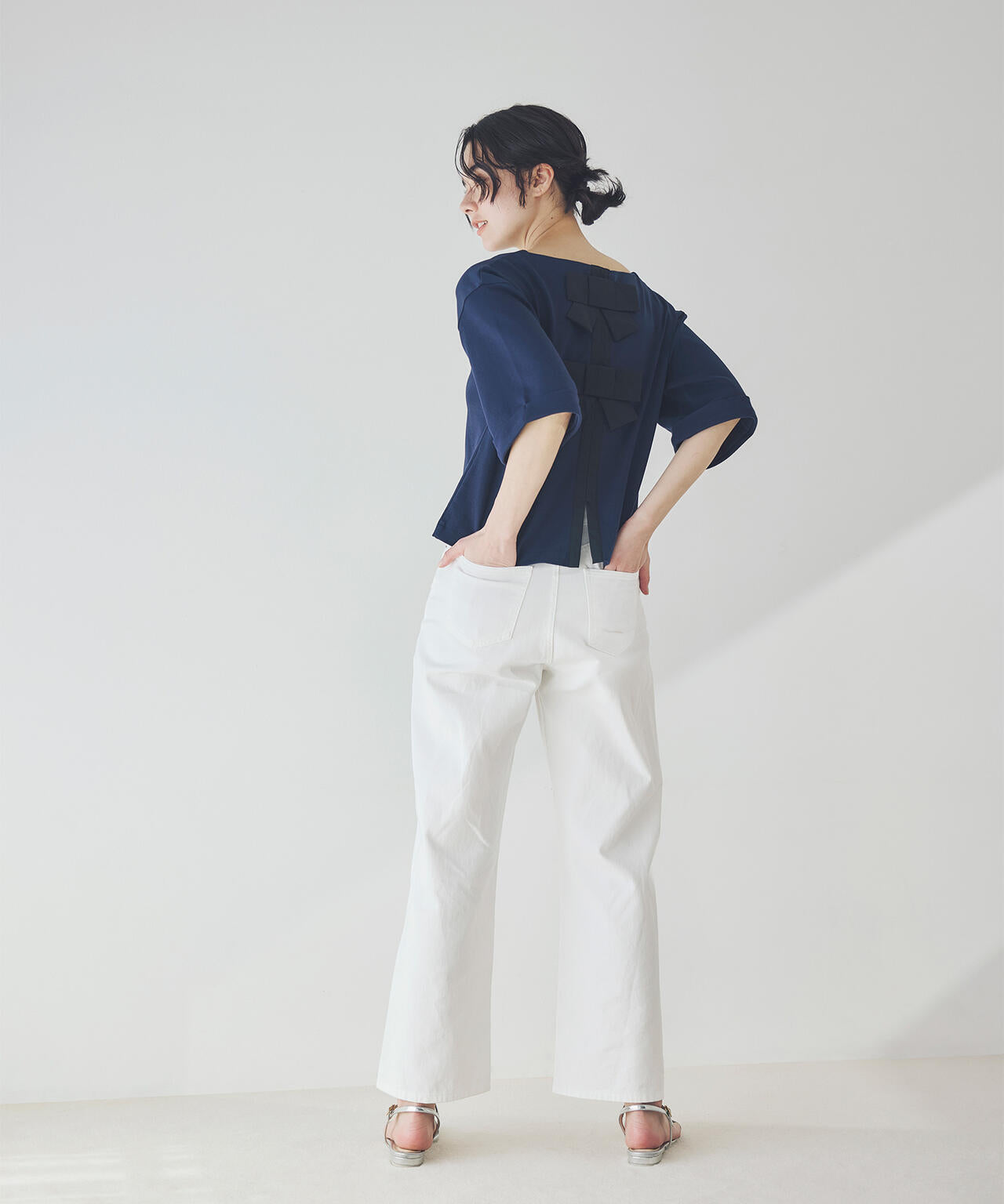 168cm B81cm W60cm H89cm 着用サイズ:FR
