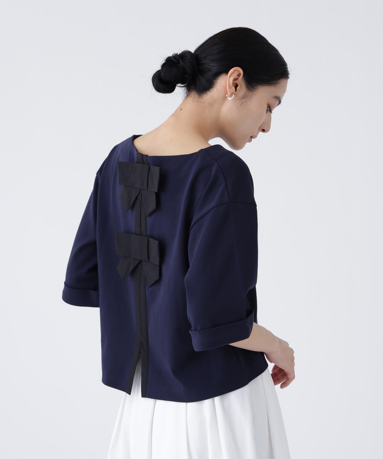 168cm B81cm W60cm H89cm 着用サイズ:FR